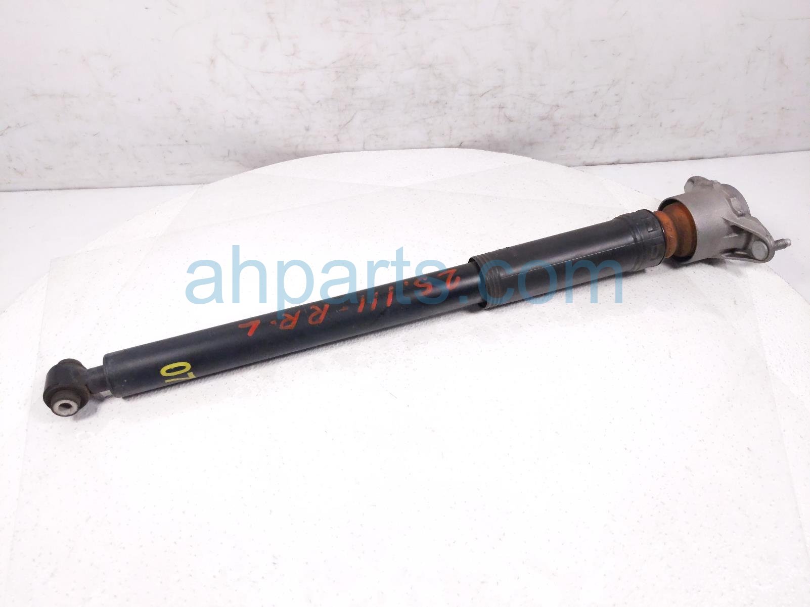 $65 Infiniti RR/LH SHOCK ABSORBER $65 Infiniti RR/LH SHOCK ABSORBER