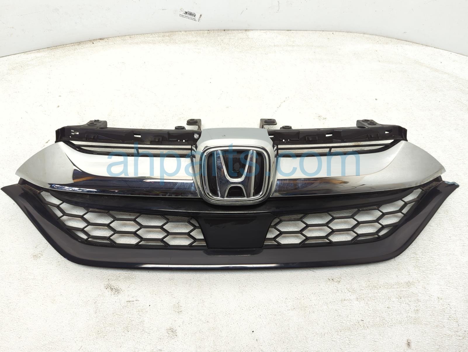 $300 Honda UPPER GRILLE - CHROME/BLACK * $300 Honda UPPER GRILLE - CHROME/BLACK *
