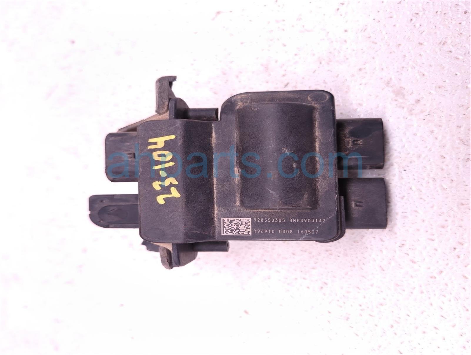 $45 BMW BATTERY DISTRIBUTOR ASSY - 2.0L $45 BMW BATTERY DISTRIBUTOR ASSY - 2.0L