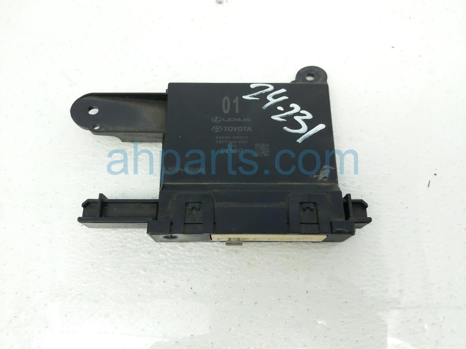 $225 Toyota AIR CONDITIONER AMPLIFIER UNIT $225 Toyota AIR CONDITIONER AMPLIFIER UNIT