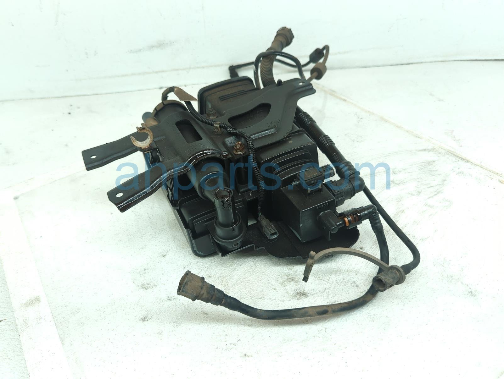 Sold 2007 Honda Accord Evap Charcoal Canister - 2.4l Sulev 17011