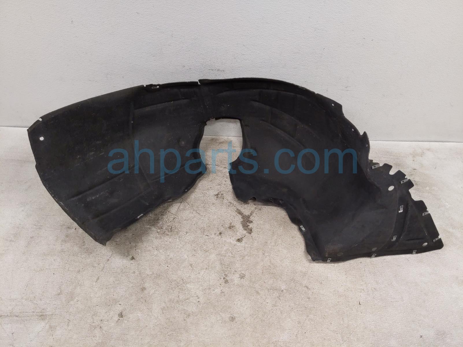 Sold 2021 Chevy Camaro Front Passenger Inner Fender Liner 84922606 Replacement Sold 2021 Chevy Camaro Front Passenger Inner Fender Liner 84922606 Replacement