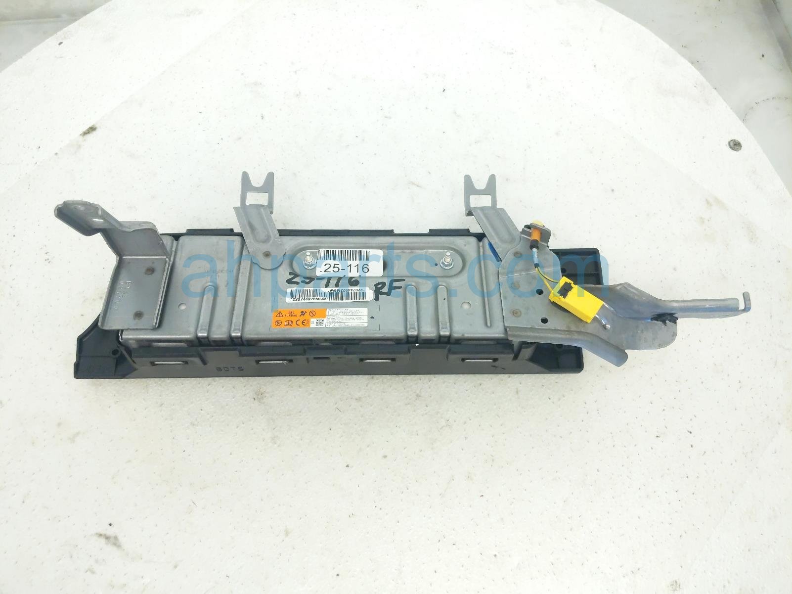 $125 Mazda PASSENGER KNEE AIR BAG $125 Mazda PASSENGER KNEE AIR BAG