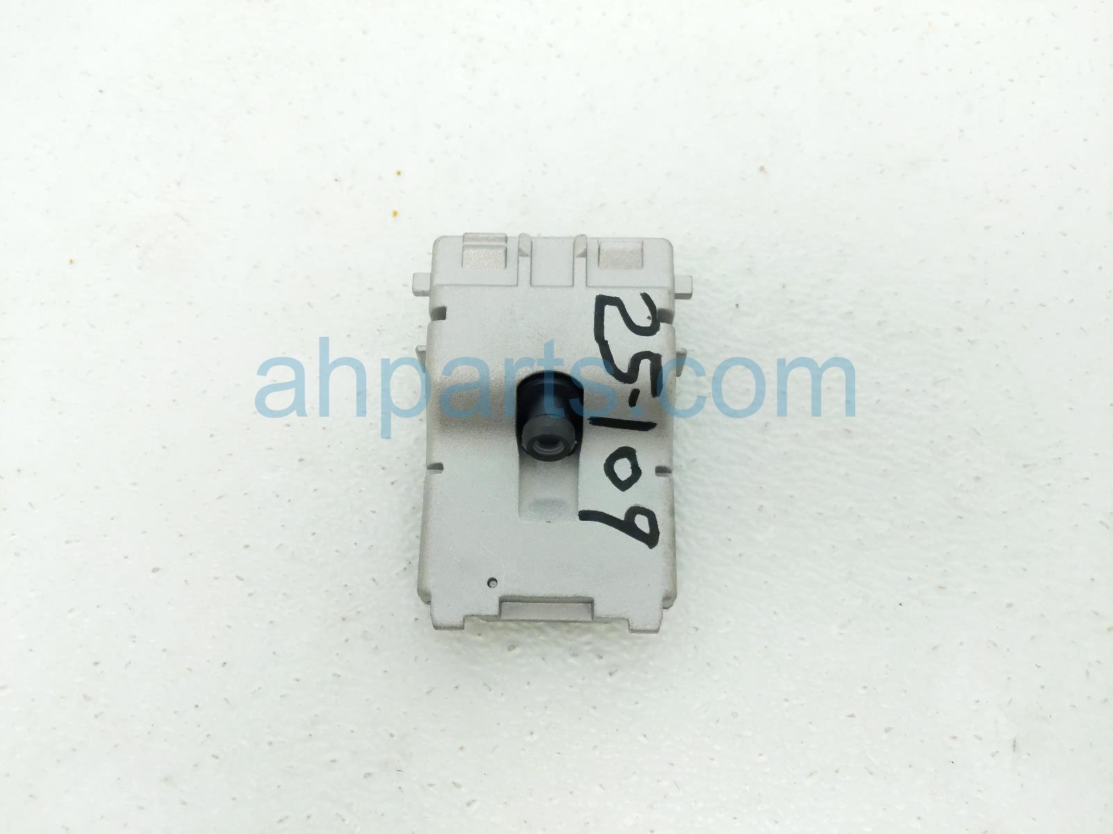 $99 Buick FRONT WINDSHIELD MONOCULAR CAMERA