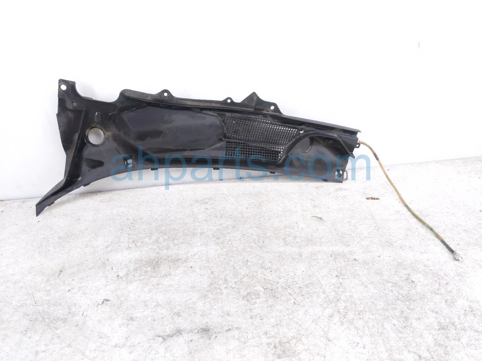 $99 Nissan LH WINDSHIELD COWL PANEL $99 Nissan LH WINDSHIELD COWL PANEL