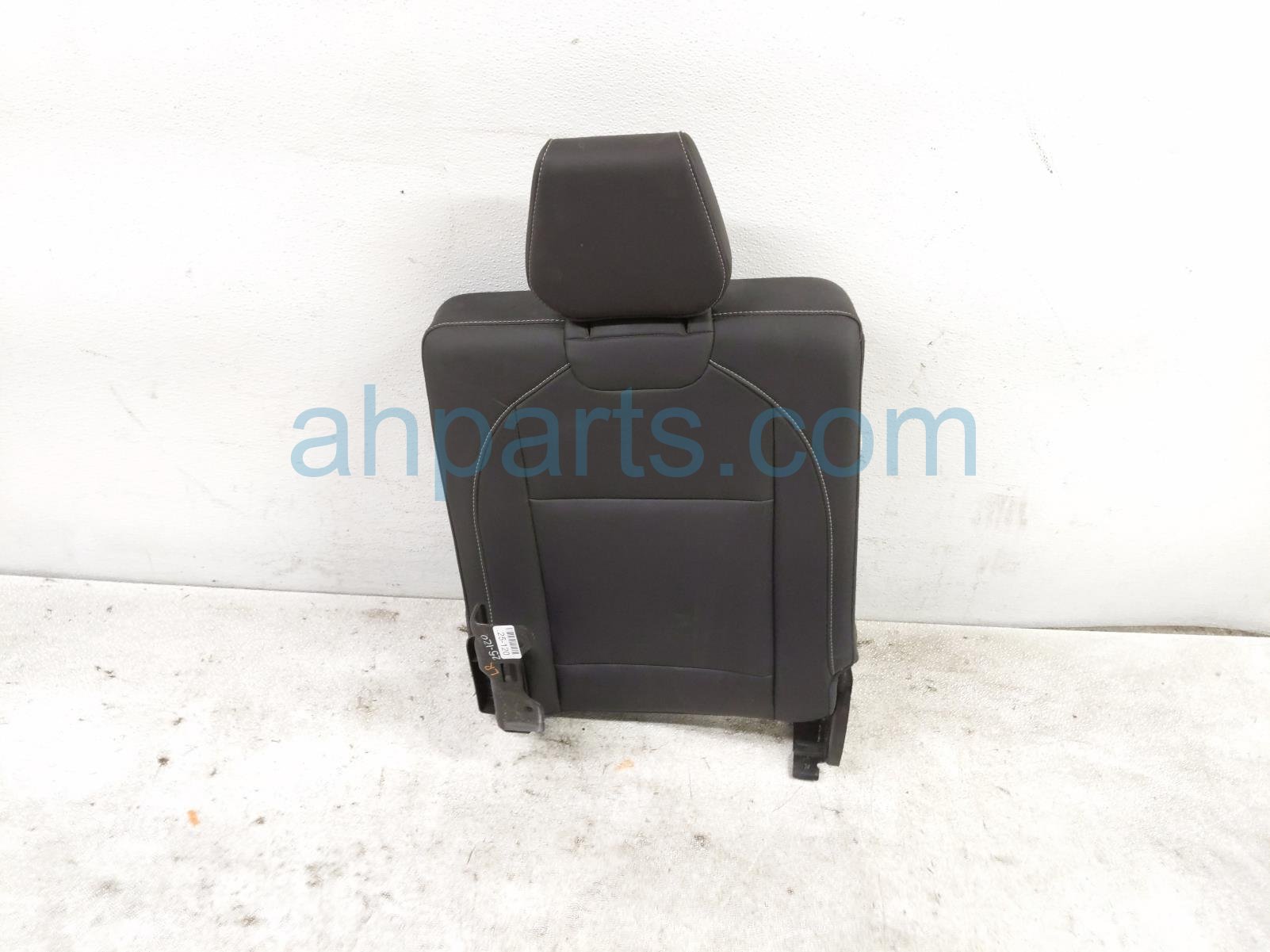 $125 Acura 3RD ROW RH UPPER SEAT - BLACK LTHR $125 Acura 3RD ROW RH UPPER SEAT - BLACK LTHR