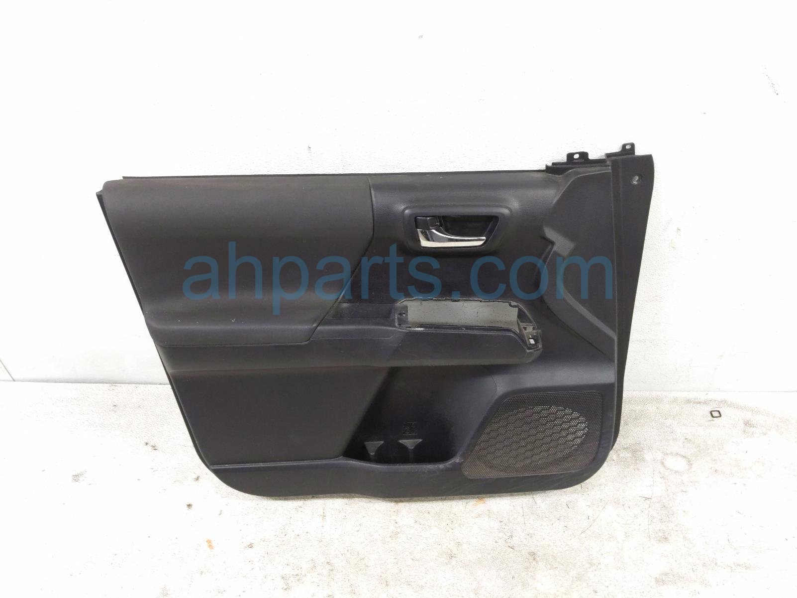 $200 Toyota FR/LH INTERIOR DOOR PANEL - BLACK CC $200 Toyota FR/LH INTERIOR DOOR PANEL - BLACK CC
