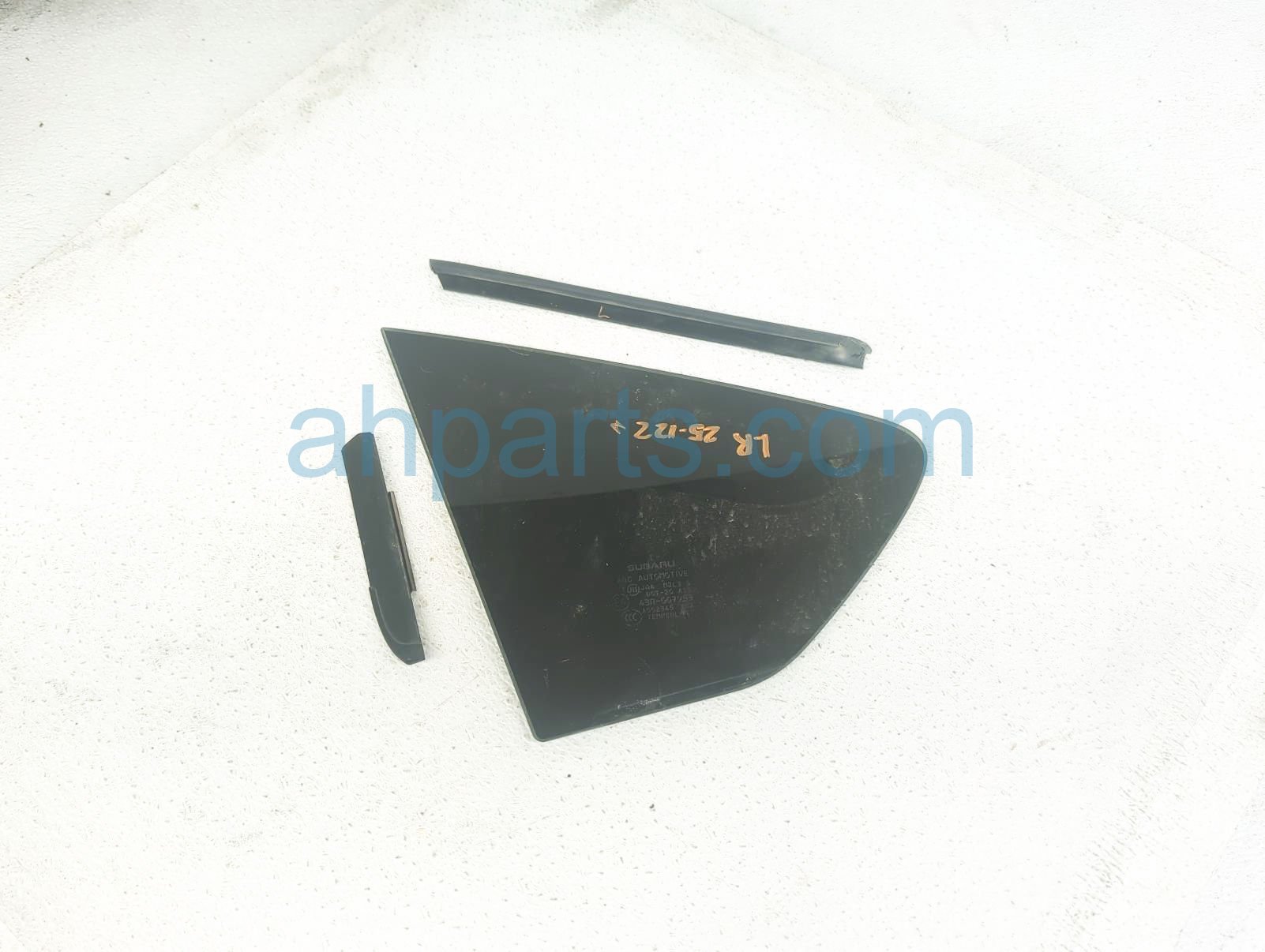 $125 Subaru LH QUARTER WINDOW GLASS $125 Subaru LH QUARTER WINDOW GLASS