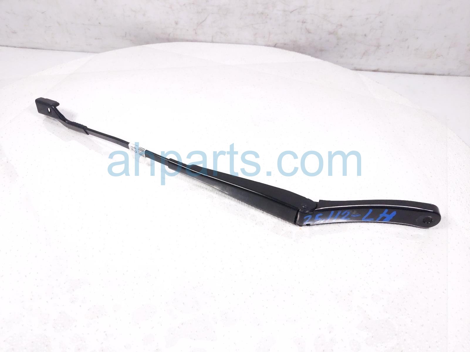 $29 Ford LH WINDSHIELD WIPER ARM $29 Ford LH WINDSHIELD WIPER ARM