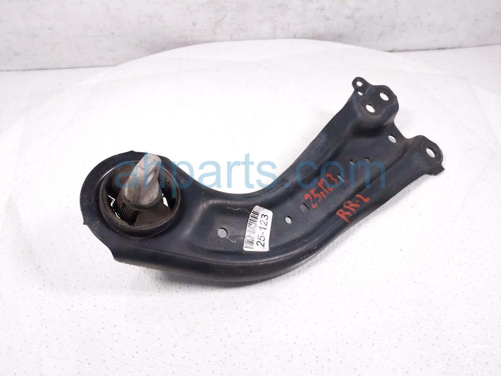 $125 Toyota RR/LH TRAILING CONTROL ARM $125 Toyota RR/LH TRAILING CONTROL ARM