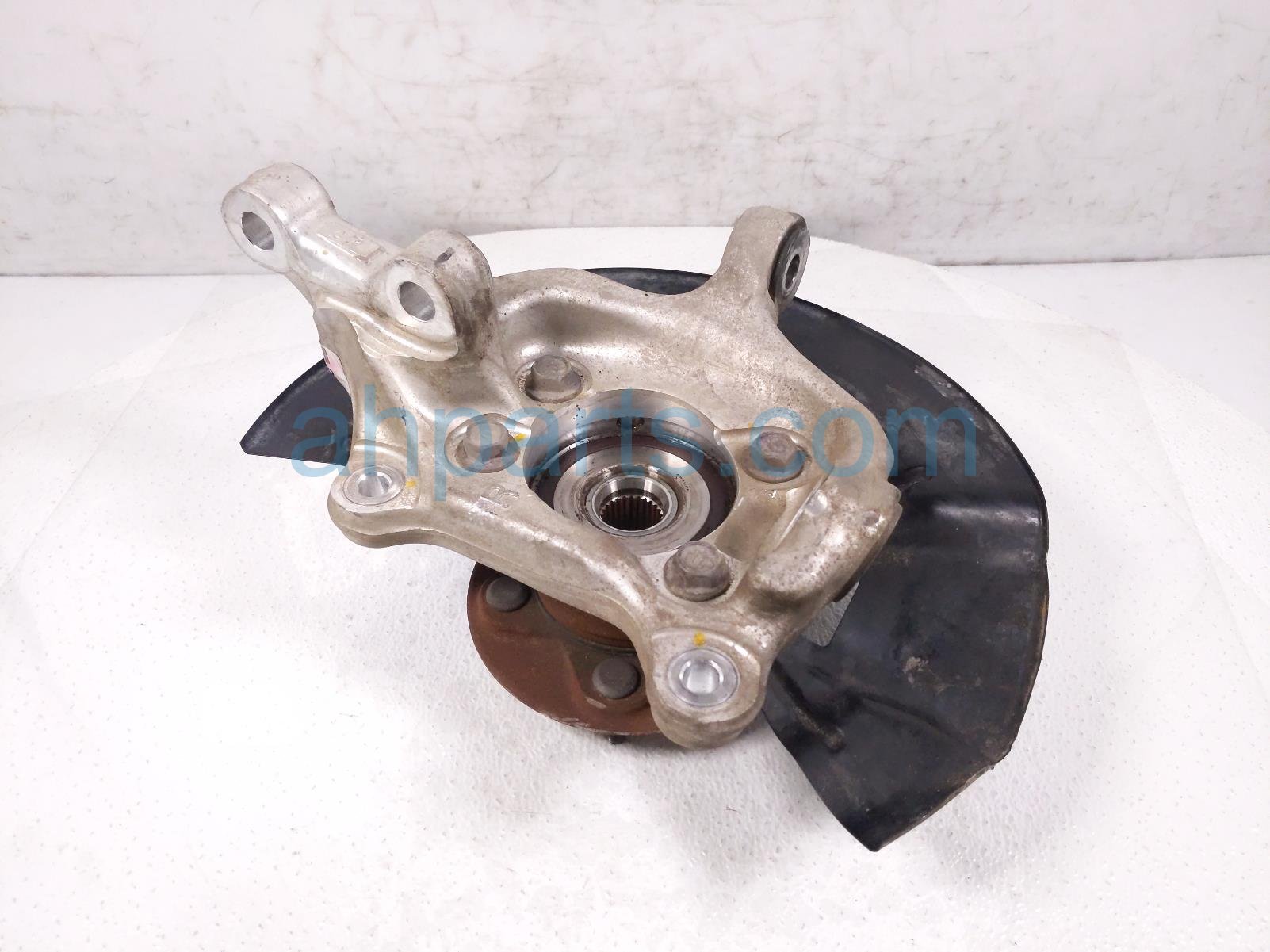 $249 Toyota FR/RH SPINDLE KNUCKLE HUB $249 Toyota FR/RH SPINDLE KNUCKLE HUB