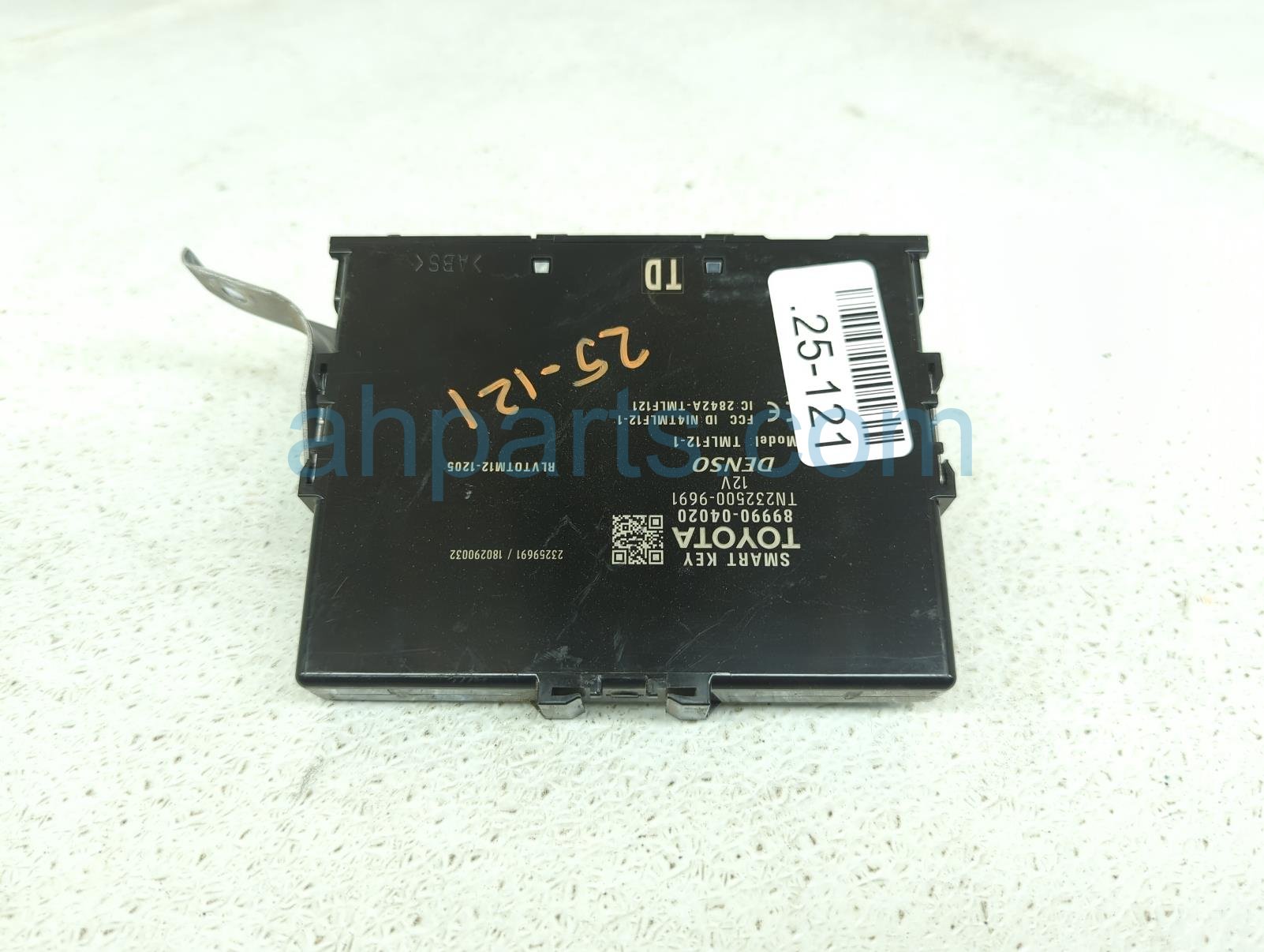 $195 Toyota SMART KEY CONTROL UNIT - TRD SPORT $195 Toyota SMART KEY CONTROL UNIT - TRD SPORT