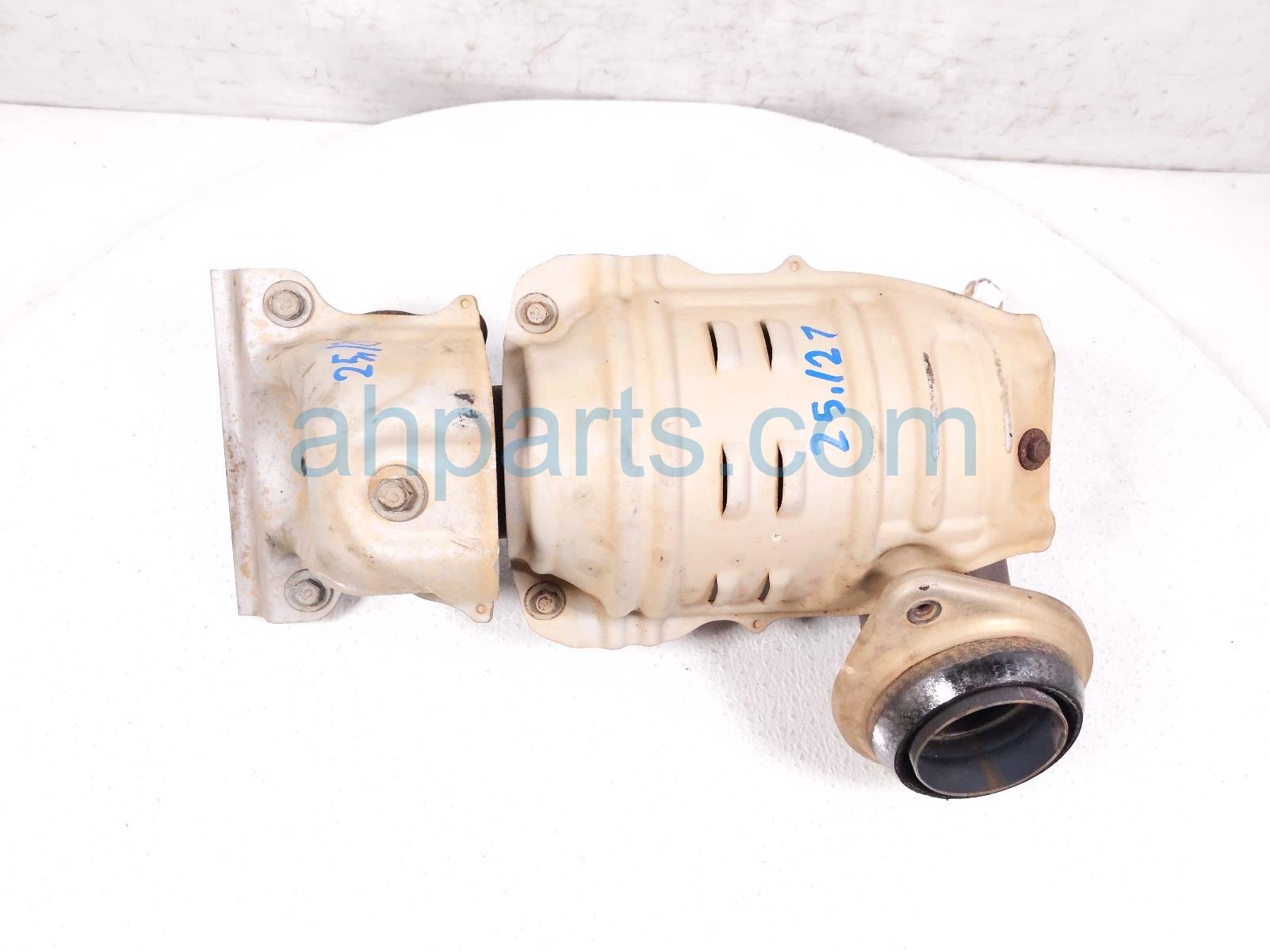 $795 Honda EXHAUST MANIFOLD - 2.4L - FED $795 Honda EXHAUST MANIFOLD - 2.4L - FED