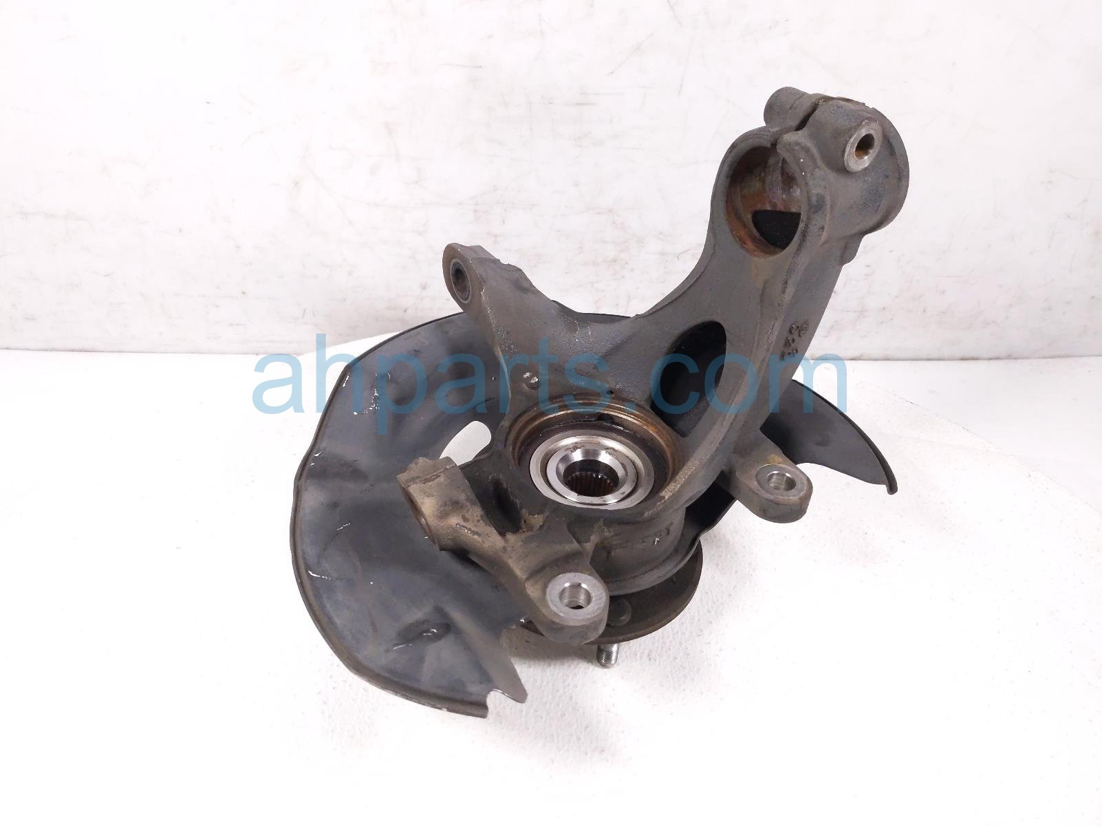 $99 Honda FR/LH SPINDLE KNUCKLE HUB $99 Honda FR/LH SPINDLE KNUCKLE HUB