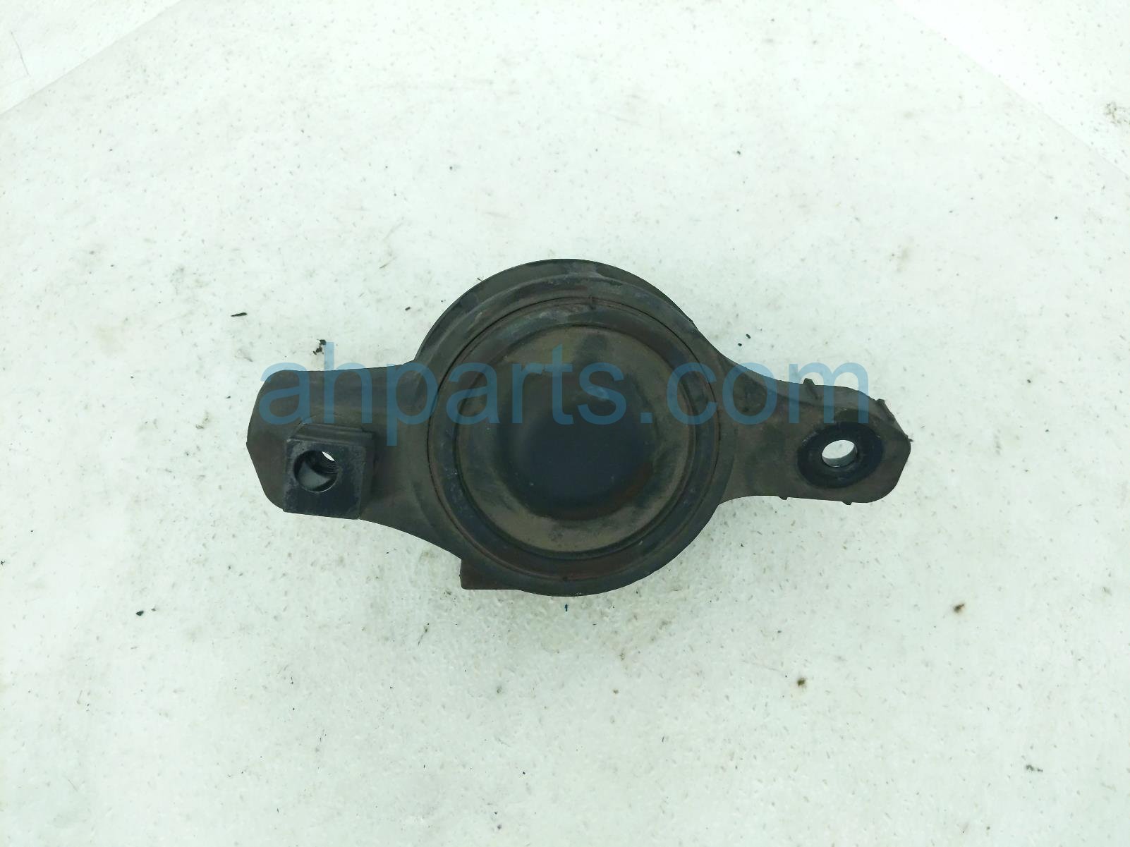 $125 Subaru RH ENGINE MOUNT - 2.5L AWD