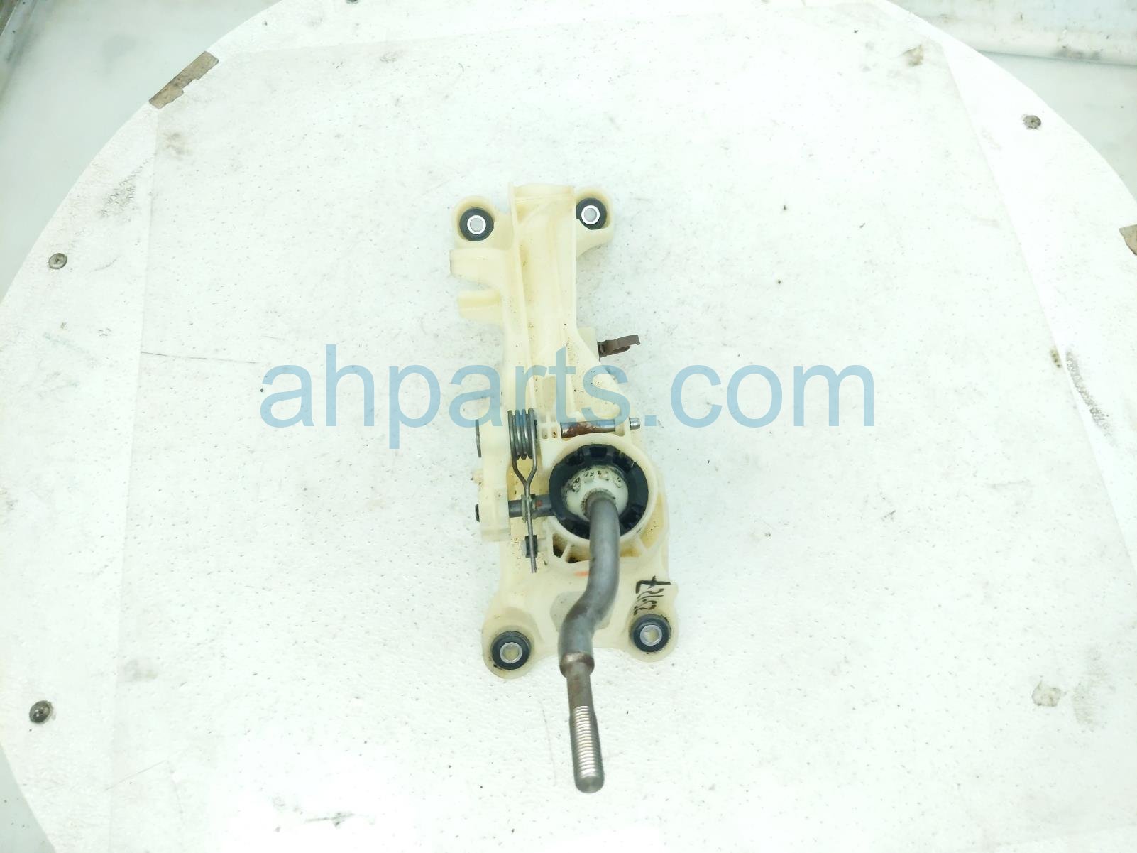 $50 Honda M.T FLOOR SHIFTER - 2.4L $50 Honda M.T FLOOR SHIFTER - 2.4L