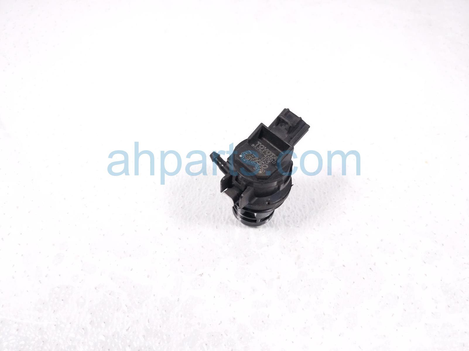 $45 Toyota WINDSHIELD WASHER PUMP