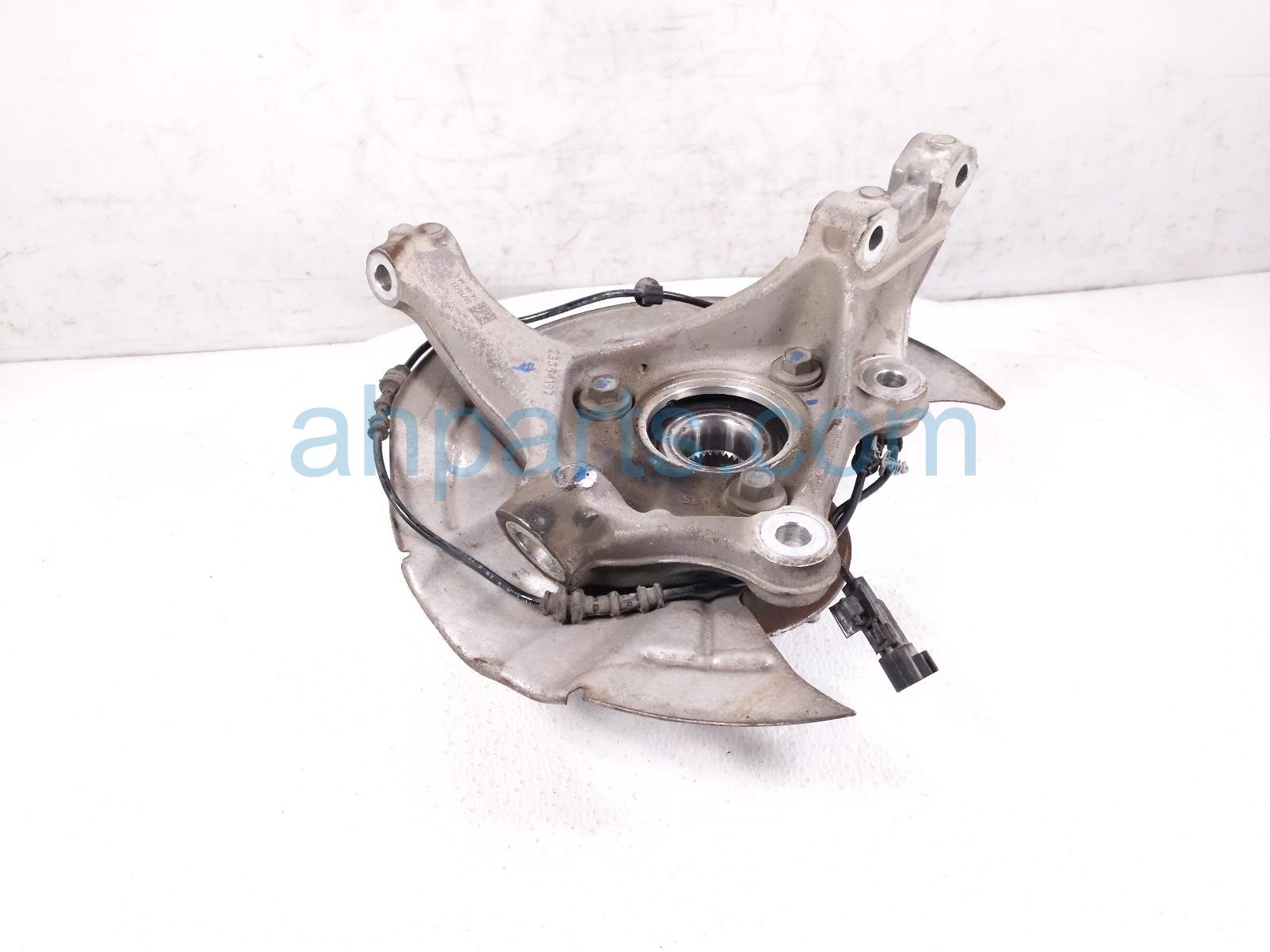 $85 Chevy FR/LH SPINDLE KNUCKLE HUB $85 Chevy FR/LH SPINDLE KNUCKLE HUB