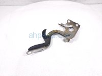 $20 Toyota RH HOOD HINGE - BLACK $20 Toyota RH HOOD HINGE - BLACK