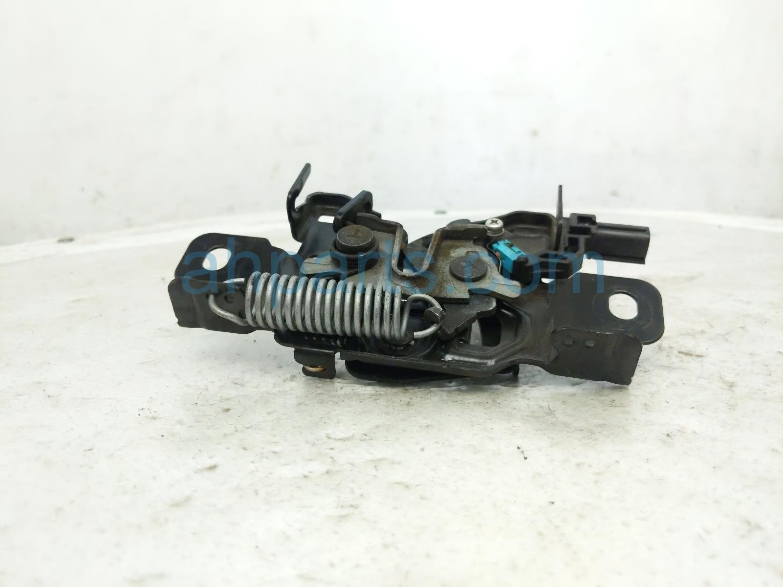 Sold 2022 Mazda Cx-30 Hood Lock / Latch Assy DGJ1-56-620