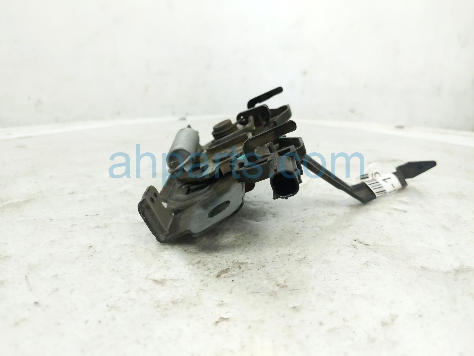 Sold 2022 Mazda Cx-30 Hood Lock / Latch Assy DGJ1-56-620,