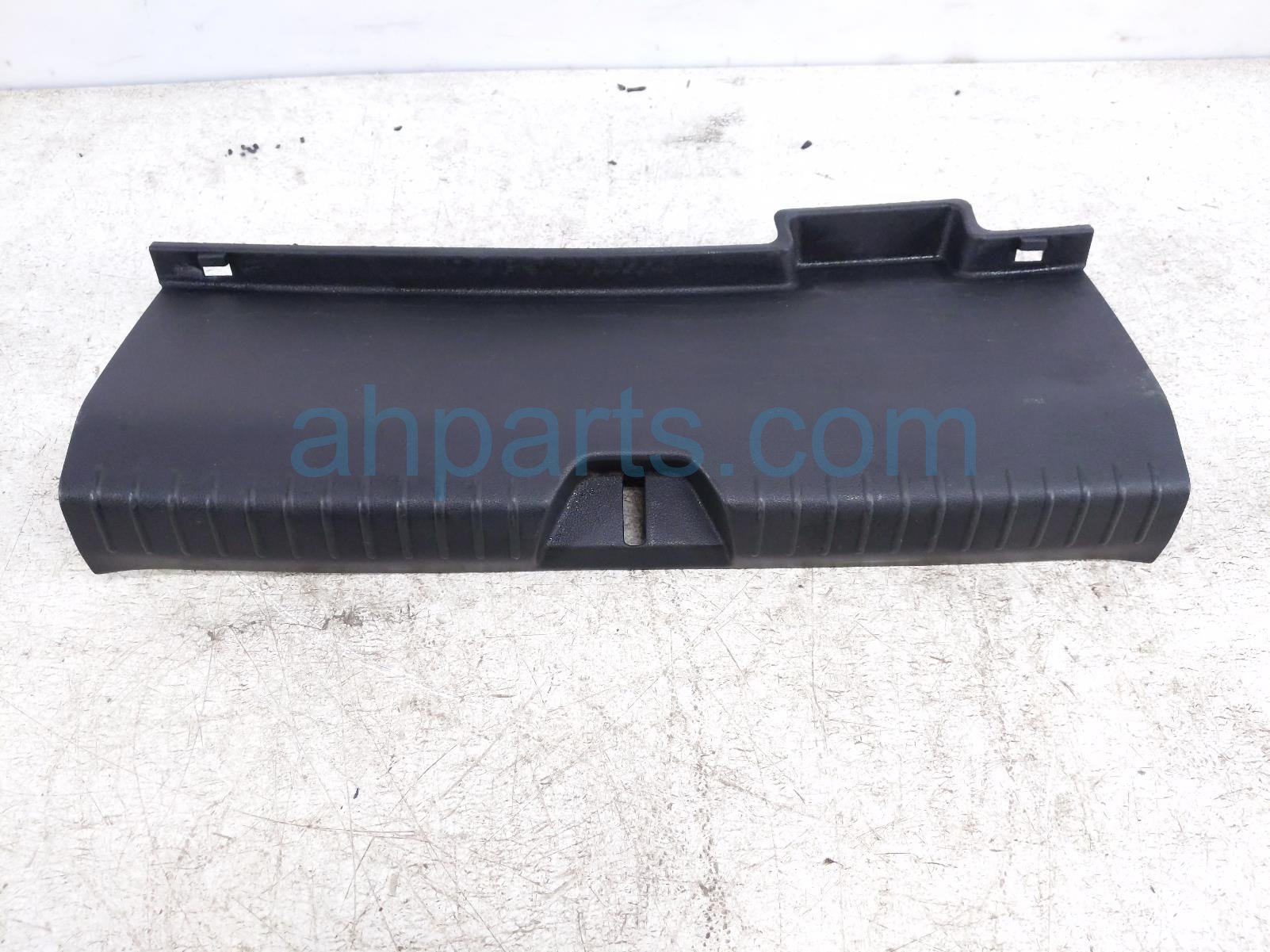 $20 Subaru CARGO TRUNK SCUFF SILL TRIM