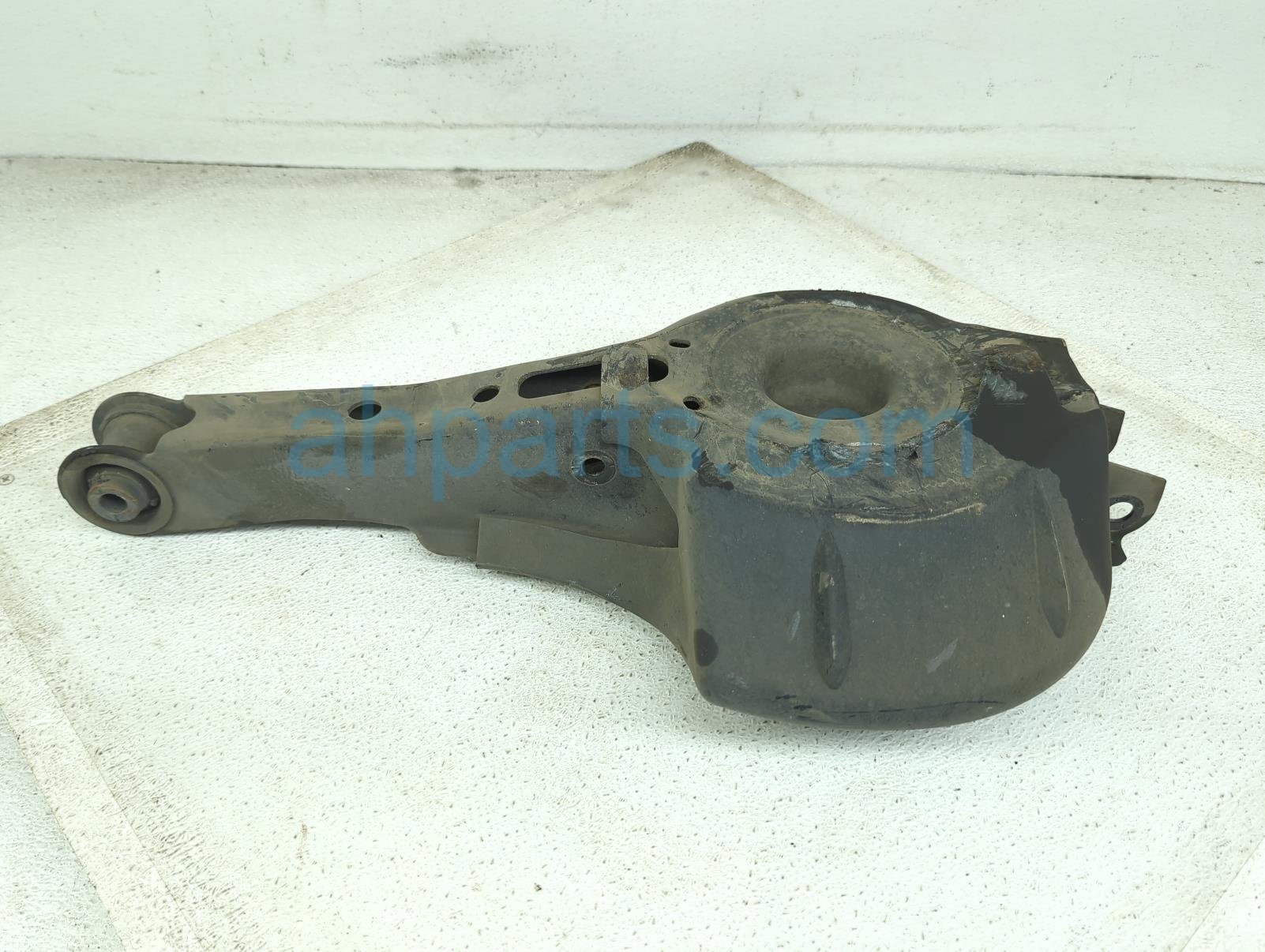 $135 Toyota RR/RH SPRING SEAT CONTROL ARM $135 Toyota RR/RH SPRING SEAT CONTROL ARM