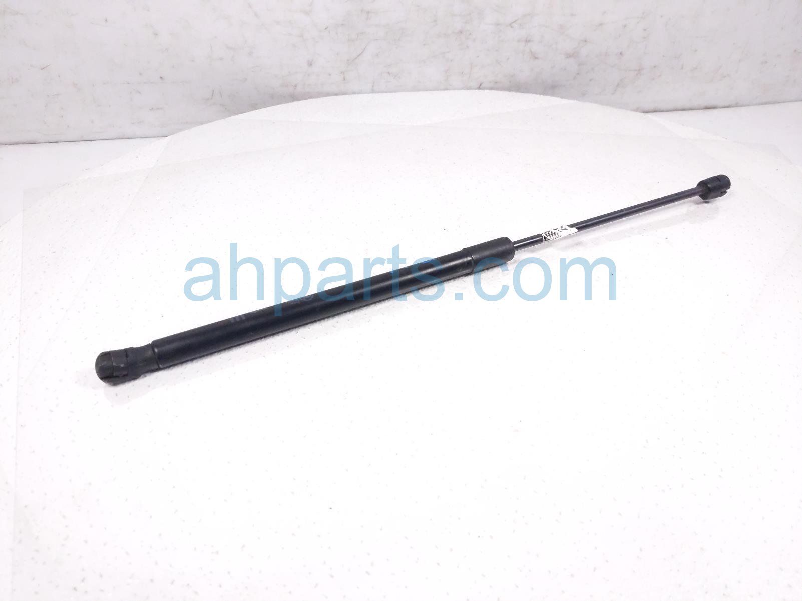 $12 Chevy RH HOOD STRUT / LIFT CYLINDER $12 Chevy RH HOOD STRUT / LIFT CYLINDER