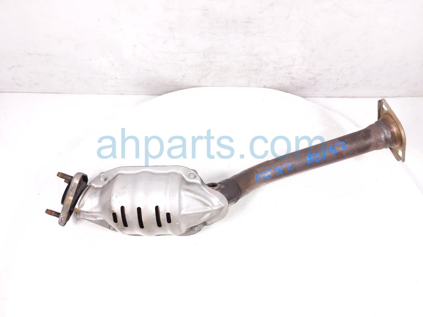 $399 Honda FRONT EXHAUST CONVERTER PIPE