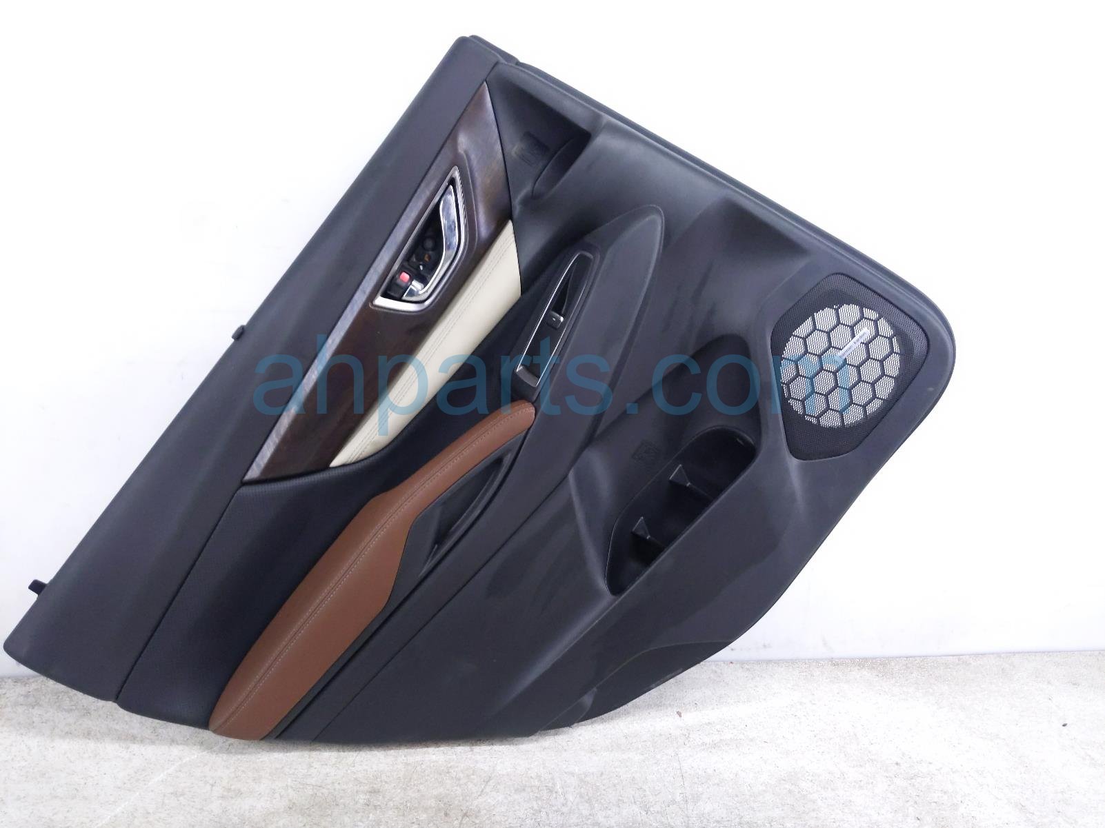 $95 Subaru RR/LH INTERIOR DOOR PANEL - BROWN $95 Subaru RR/LH INTERIOR DOOR PANEL - BROWN