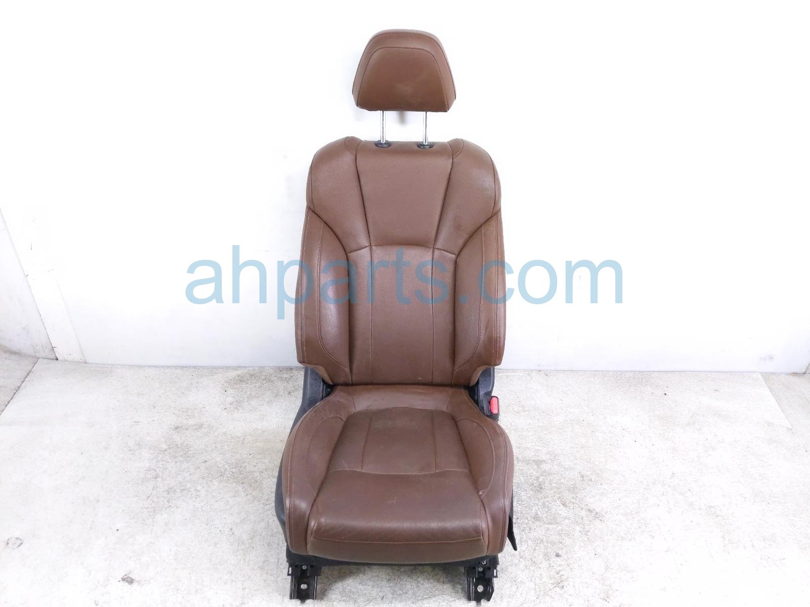 $249 Subaru FR/RH SEAT - BROWN - W/ AIRBAG