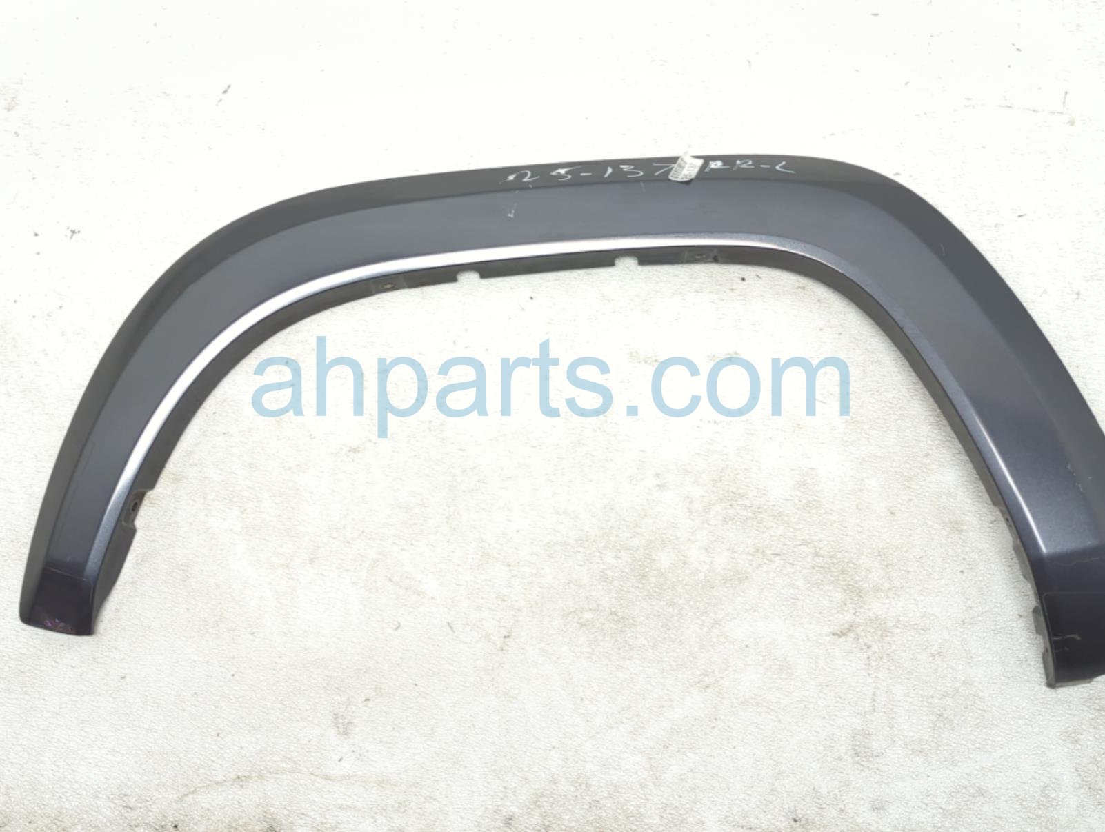 $125 Toyota RR/LH QUARTER PANEL FLARE - GREY*