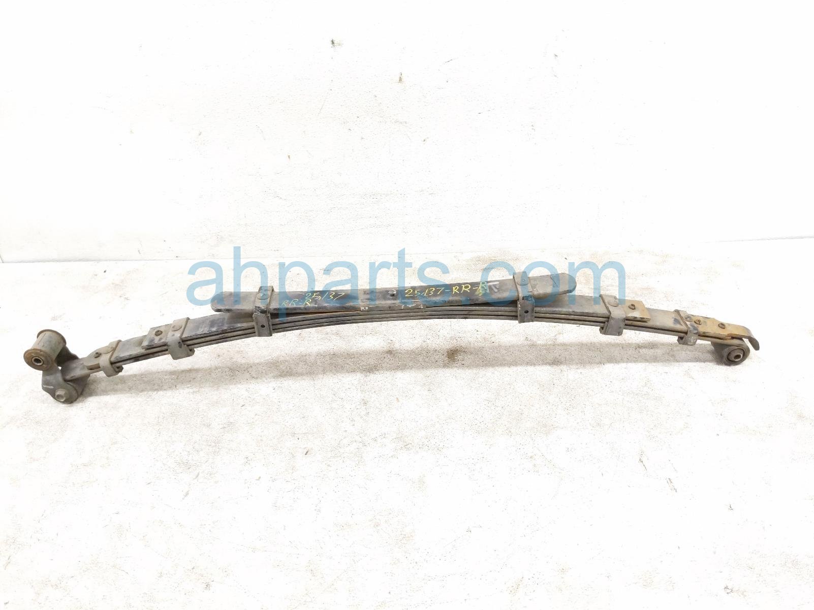 $200 Toyota RR/RH LEAF SPRING - SR5 4X2 $200 Toyota RR/RH LEAF SPRING - SR5 4X2