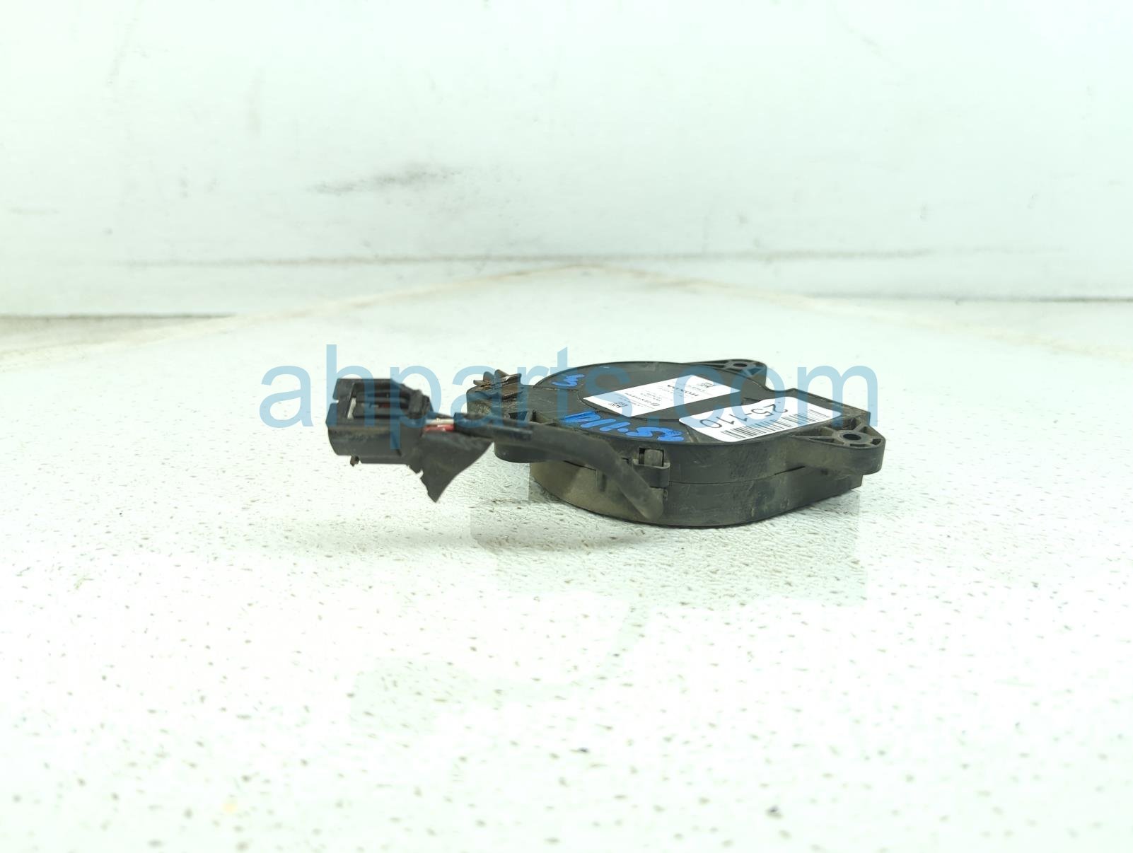 Sold 2019 Honda Pilot Tray Lower Battery Box W/ Blower Fan 31651