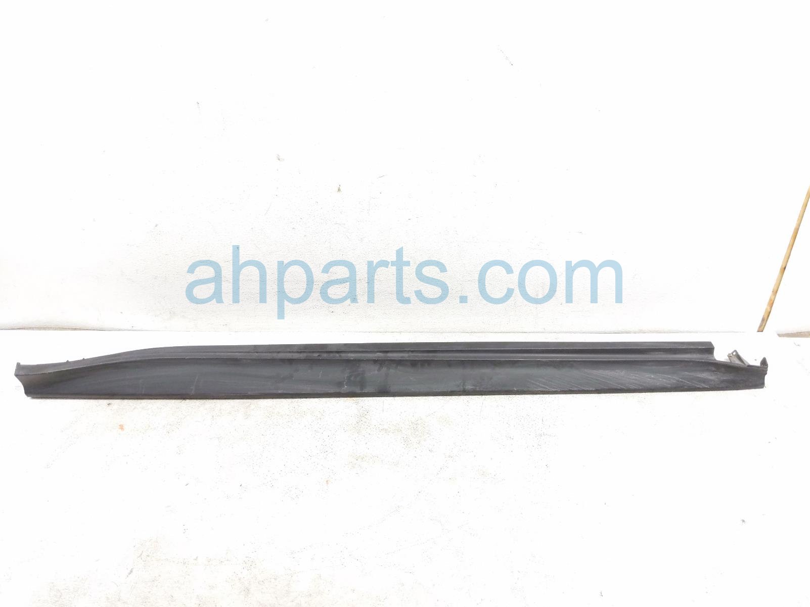 $149 Subaru RH SIDE SKIRT / MOLDING - BLACK * $149 Subaru RH SIDE SKIRT / MOLDING - BLACK *