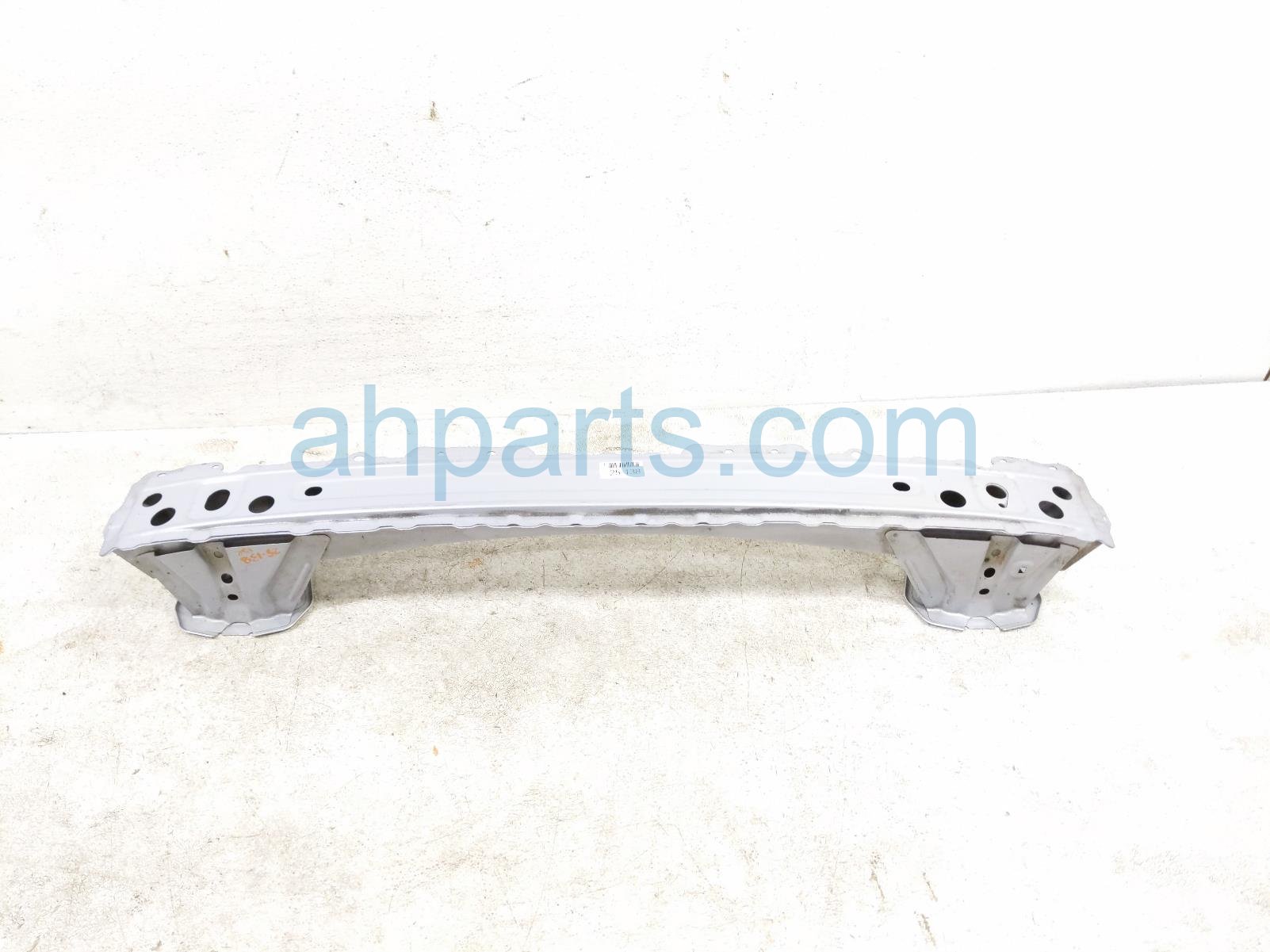 $165 Subaru REAR BUMPER REINFORCEMENT BAR $165 Subaru REAR BUMPER REINFORCEMENT BAR