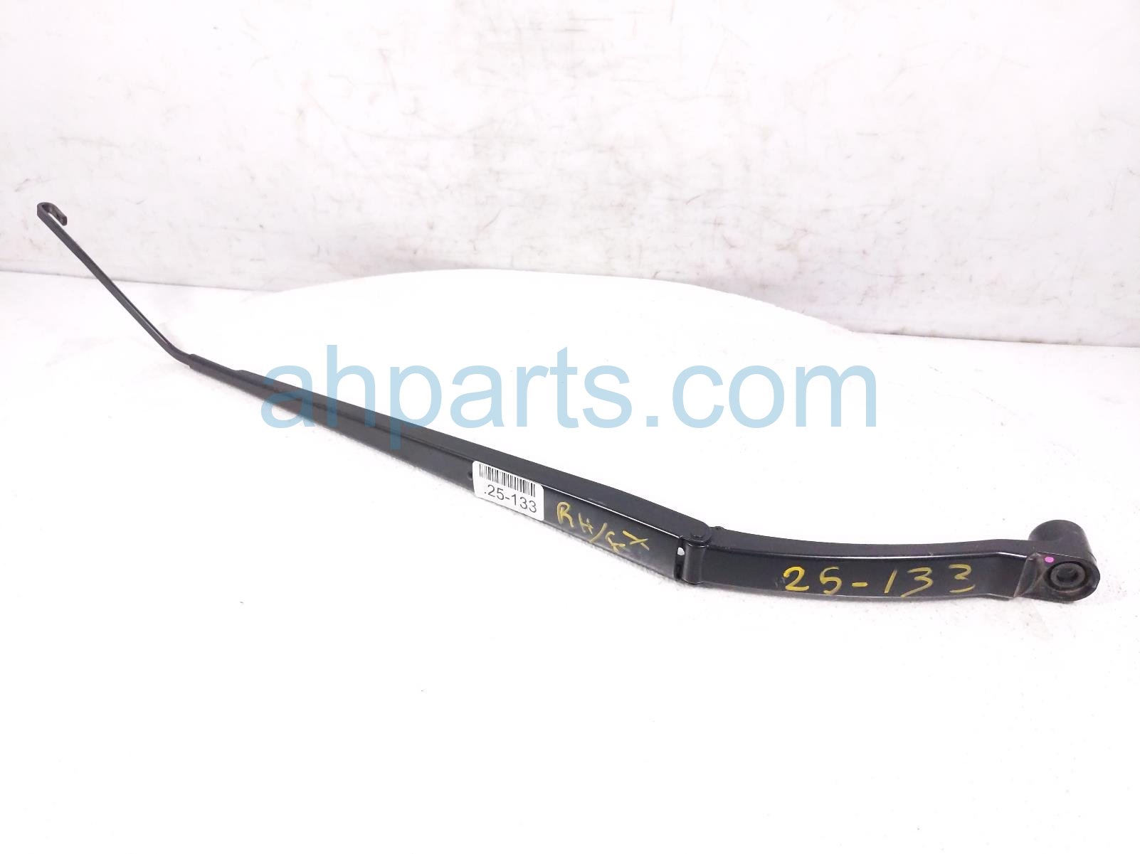 $255 Nissan RH WINDSHIELD WIPER ARM $255 Nissan RH WINDSHIELD WIPER ARM