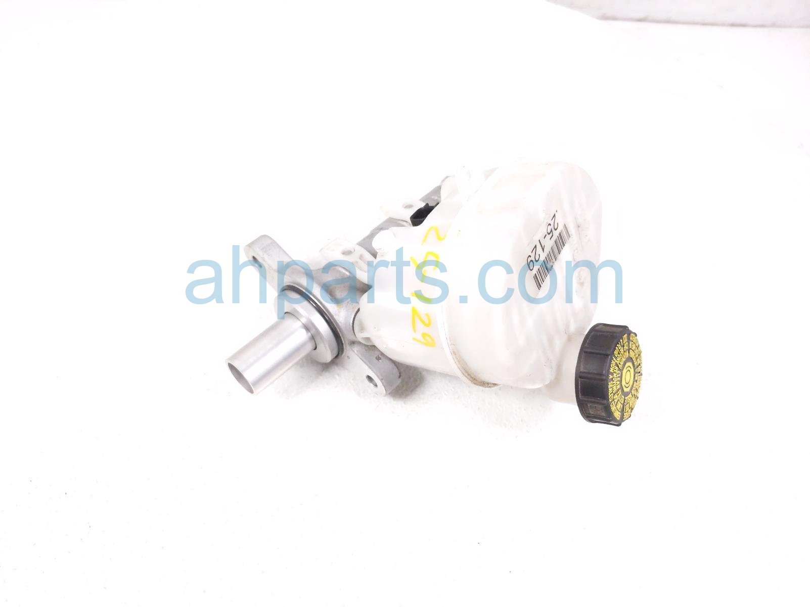$45 Ford BRAKE MASTER CYLINDER W/RESERVOIR $45 Ford BRAKE MASTER CYLINDER W/RESERVOIR