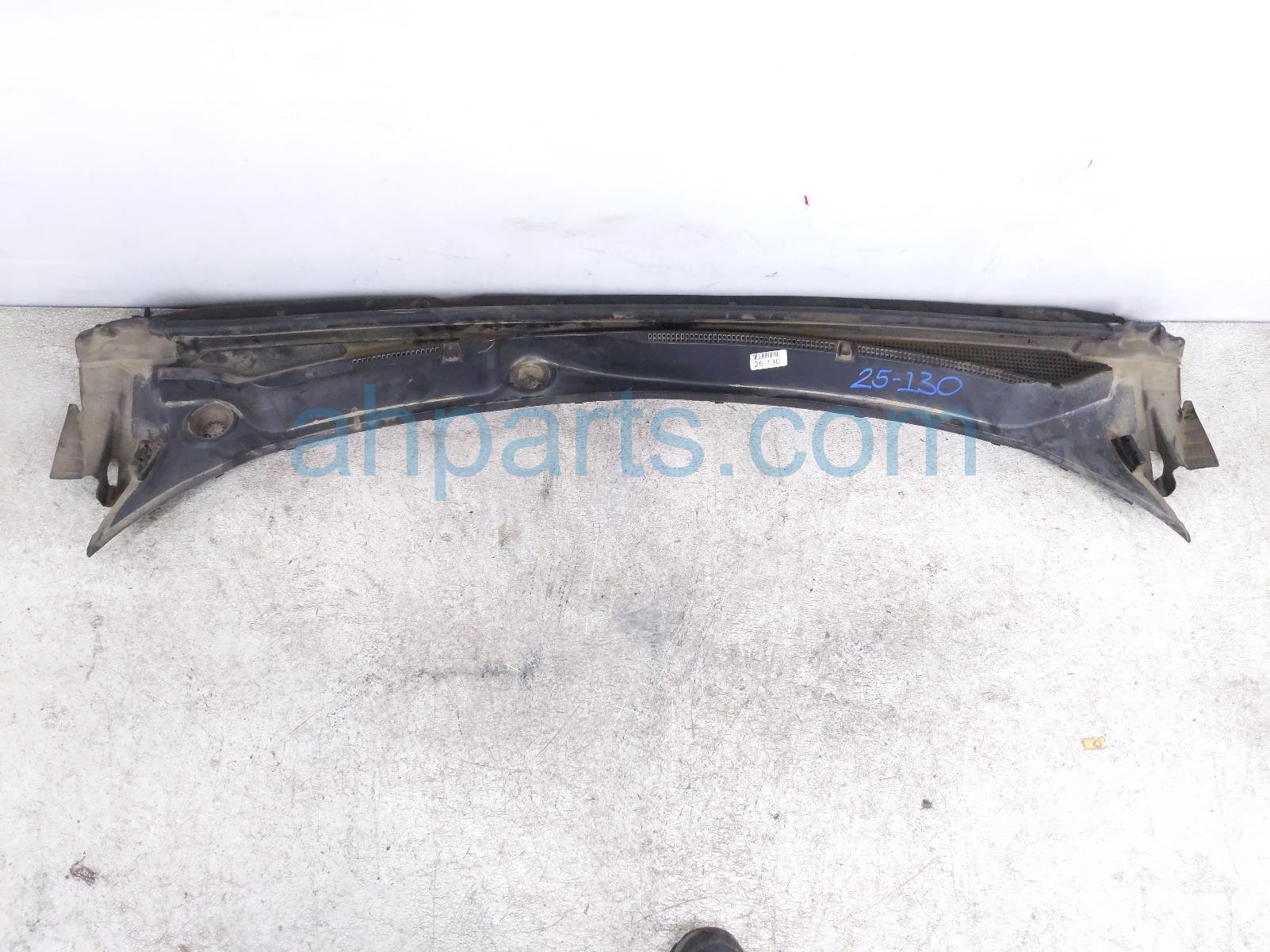 $75 Chevy WINDSHIELD COWL ASSY $75 Chevy WINDSHIELD COWL ASSY