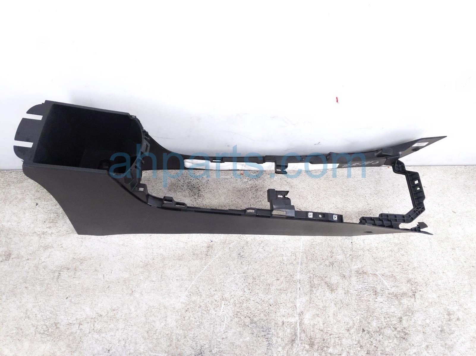 $99 Hyundai CENTER CONSOLE BOX W/O LID