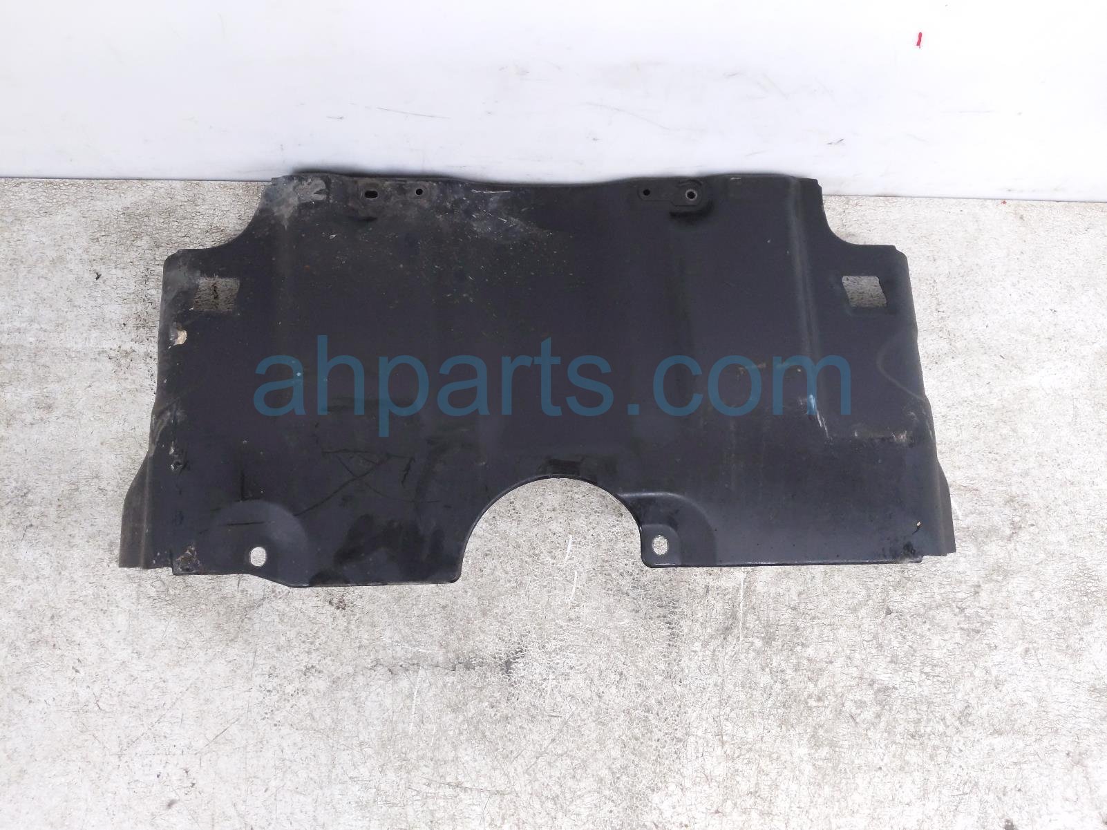 $65 Toyota FRONT UNDERCOVER SPLASH SHIELD $65 Toyota FRONT UNDERCOVER SPLASH SHIELD