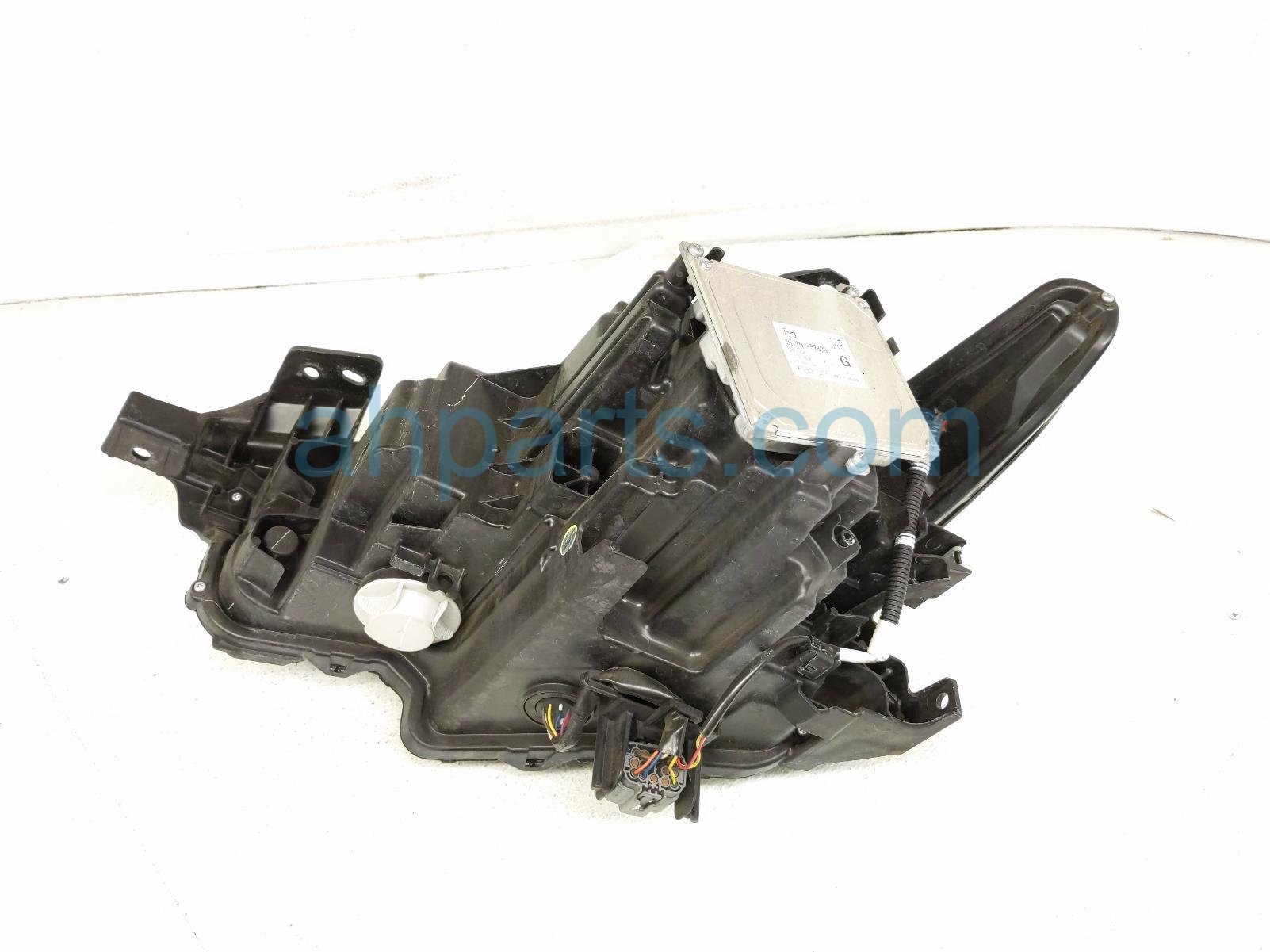 Sold 2023 Mazda 3 Headlight Passenger Headlamp / Light BGVN-51-030