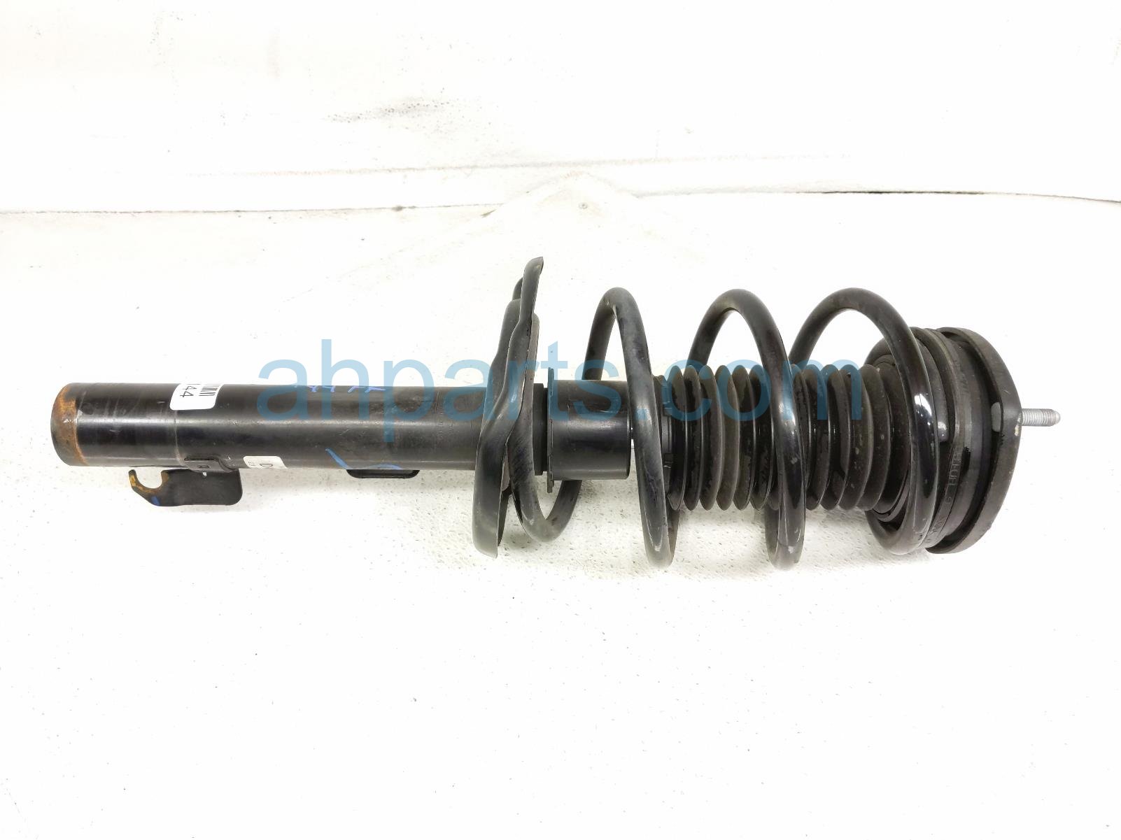 Sold 2023 Mazda 3 Front Passenger Strut + Spring BDTS-34-70XN,
