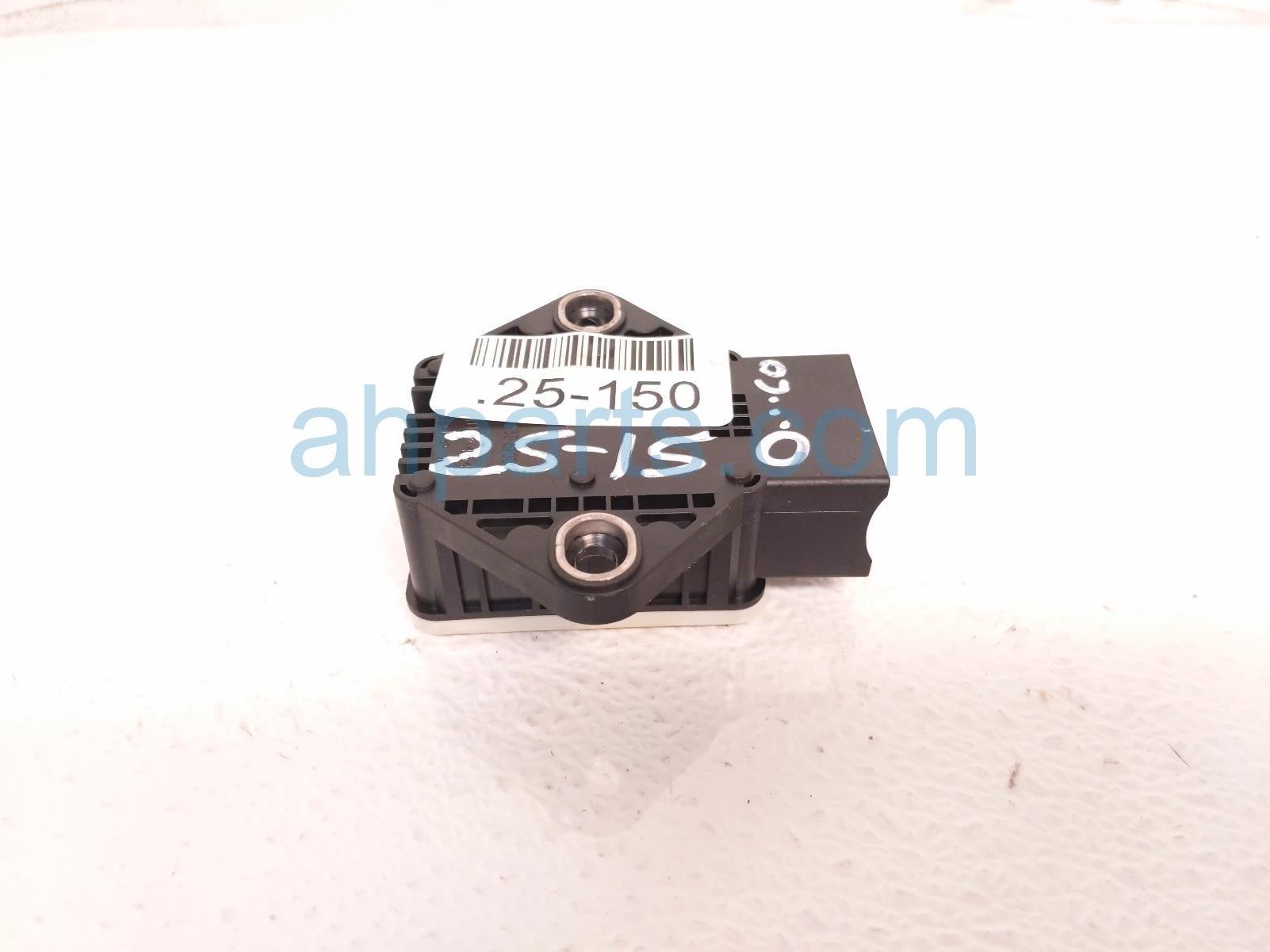 $19 Infiniti YAW RATE / GRAVITY SENSOR $19 Infiniti YAW RATE / GRAVITY SENSOR