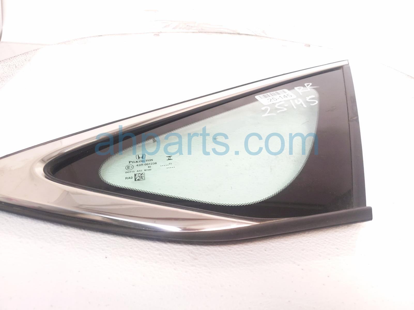$99 Honda RH QUARTER WINDOW GLASS $99 Honda RH QUARTER WINDOW GLASS