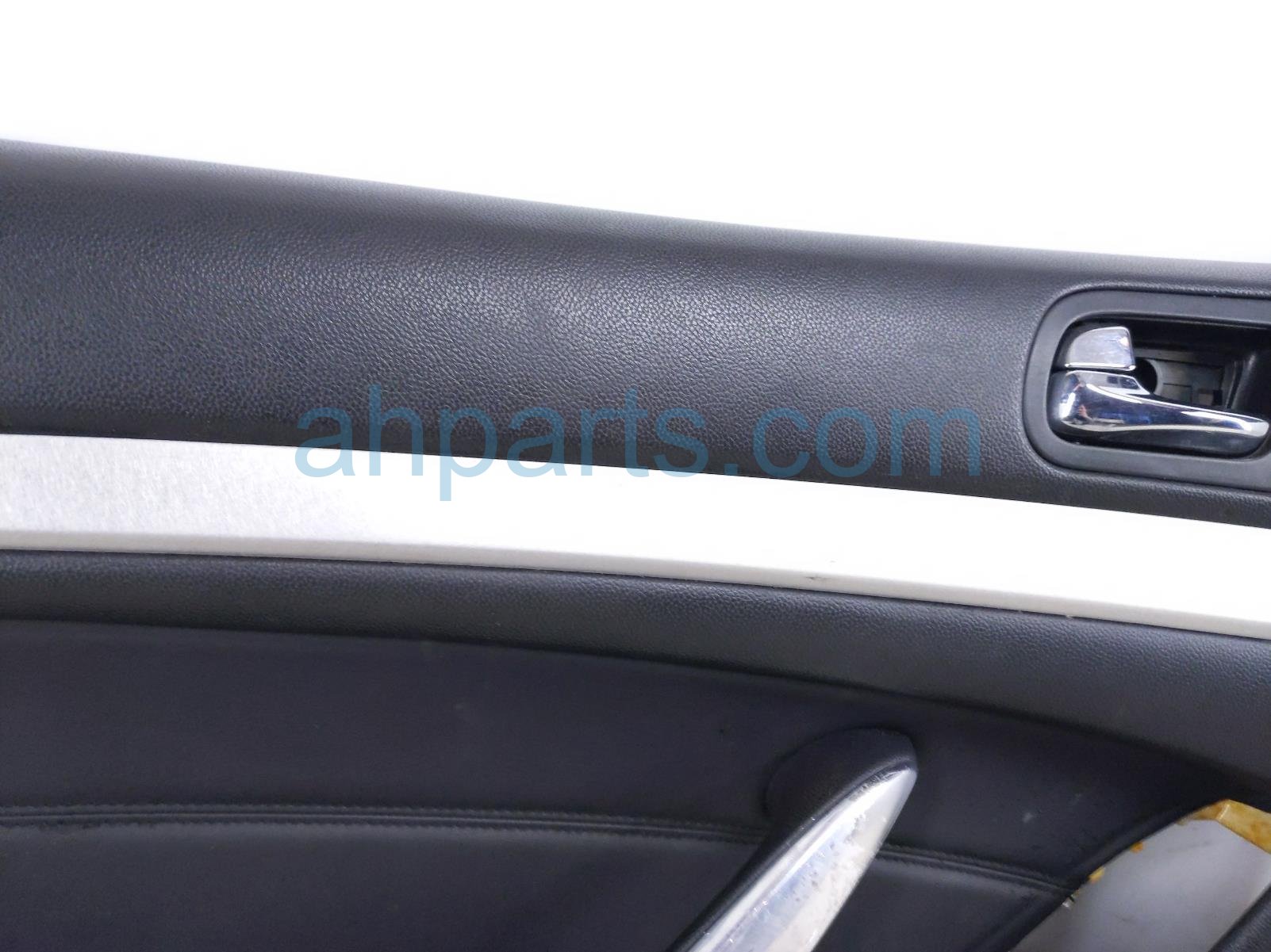 Sold 2008 Infiniti G37 Front Trim / Liner Driver Interior Door