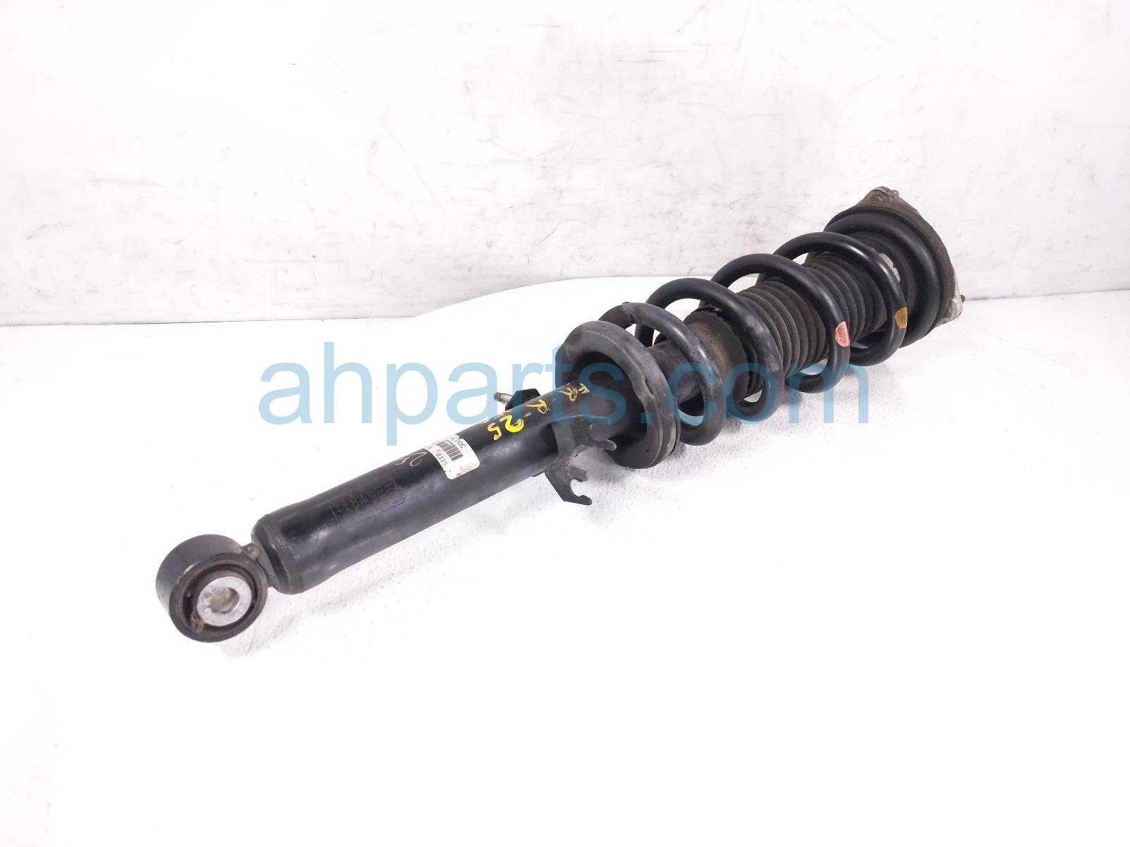 $45 Infiniti FR/RH STRUT + SPRING $45 Infiniti FR/RH STRUT + SPRING