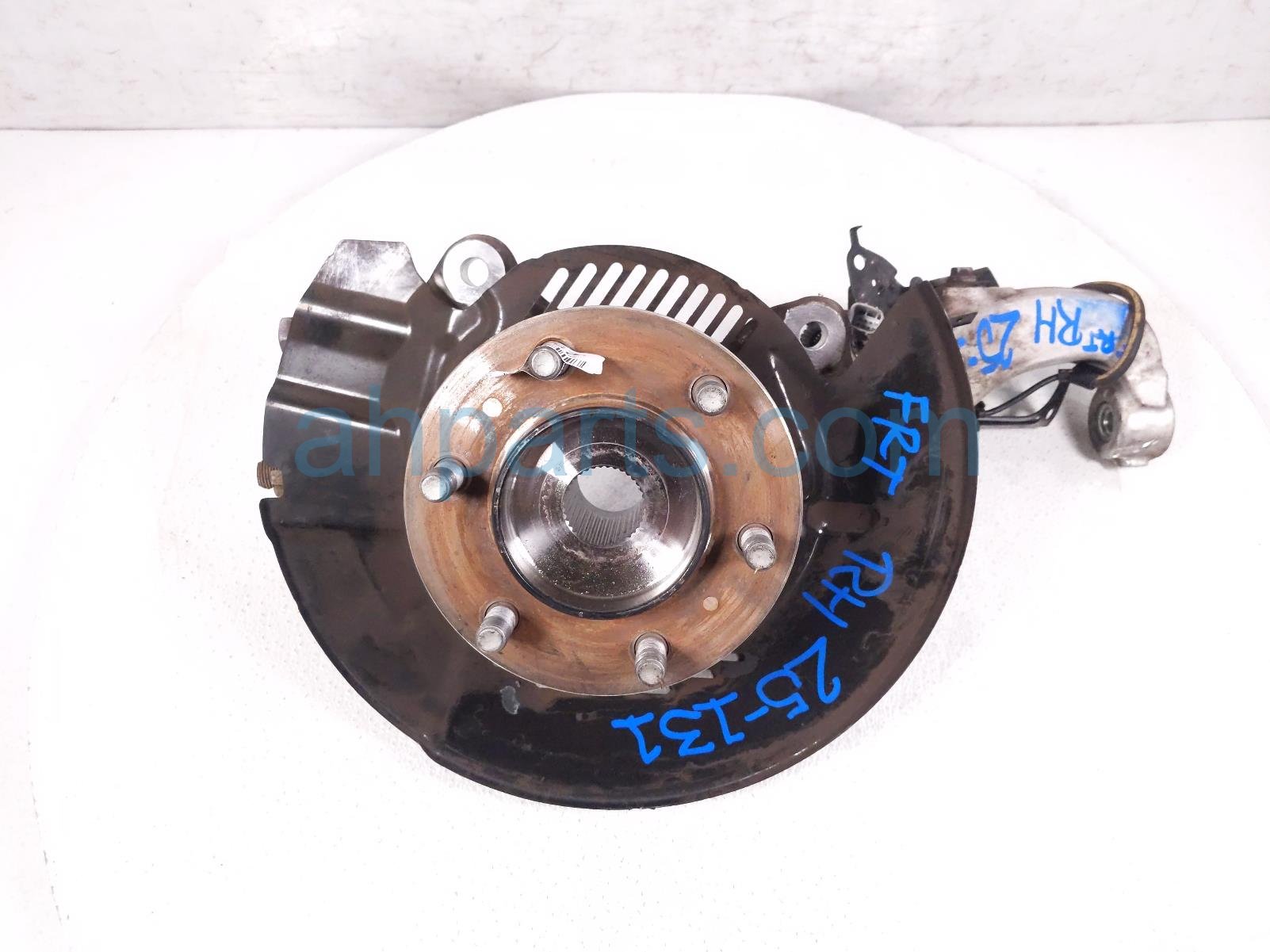 Sold 2022 Toyota Tundra Front Passenger Spindle Knuckle Hub - 4x4