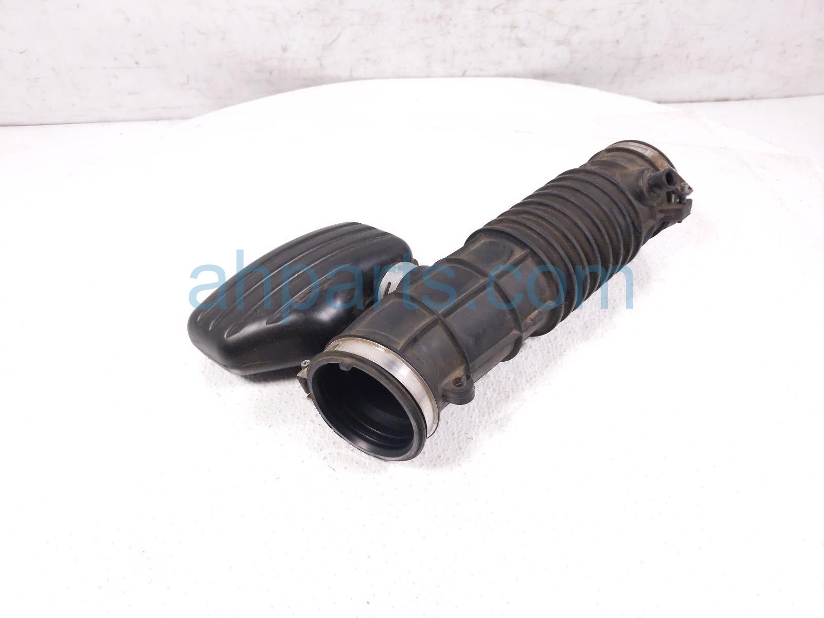 $10 Honda AIR CLEANER INTAKE TUBE $10 Honda AIR CLEANER INTAKE TUBE