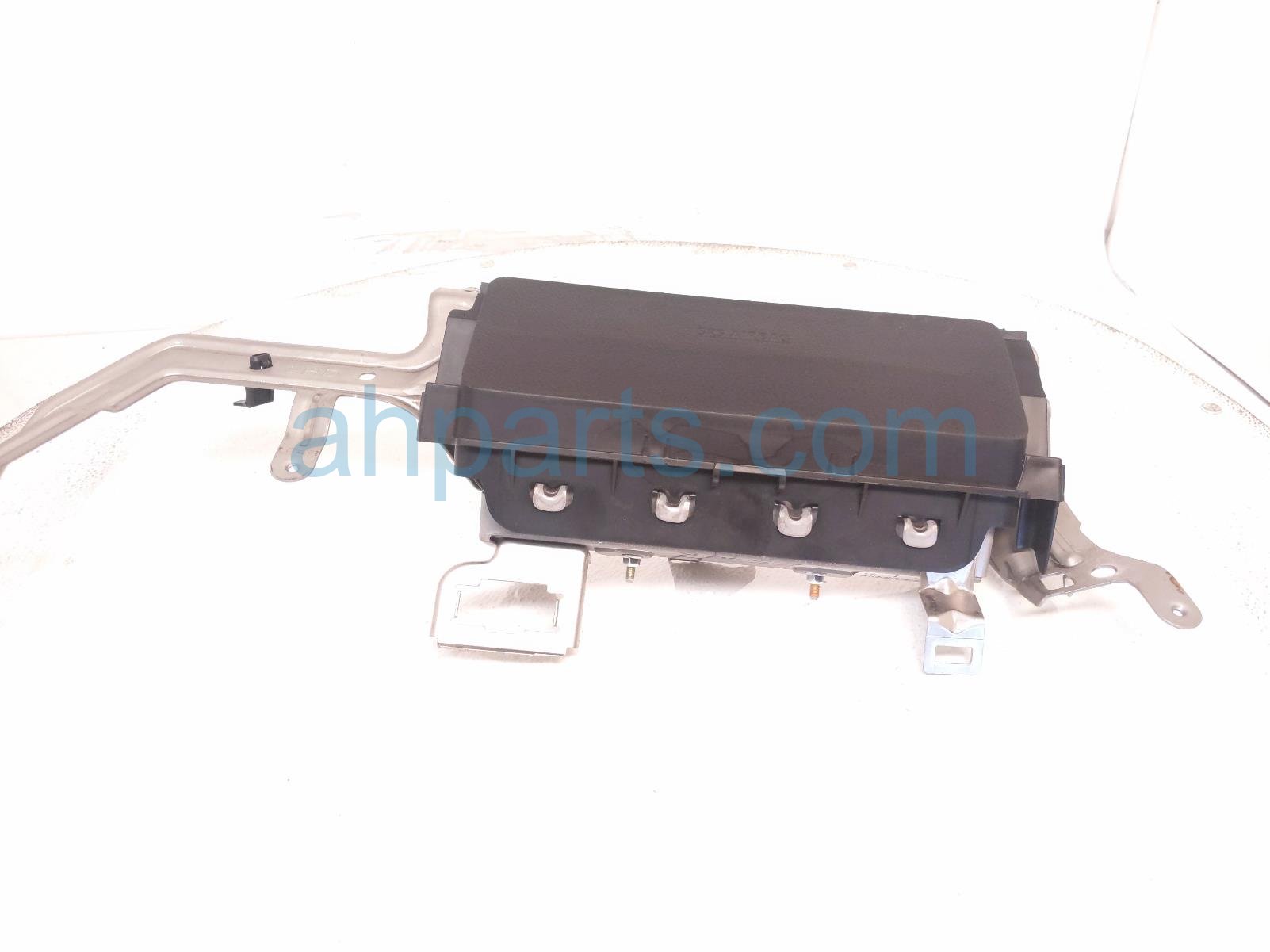 $299 Toyota DRIVER KNEE AIR BAG $299 Toyota DRIVER KNEE AIR BAG